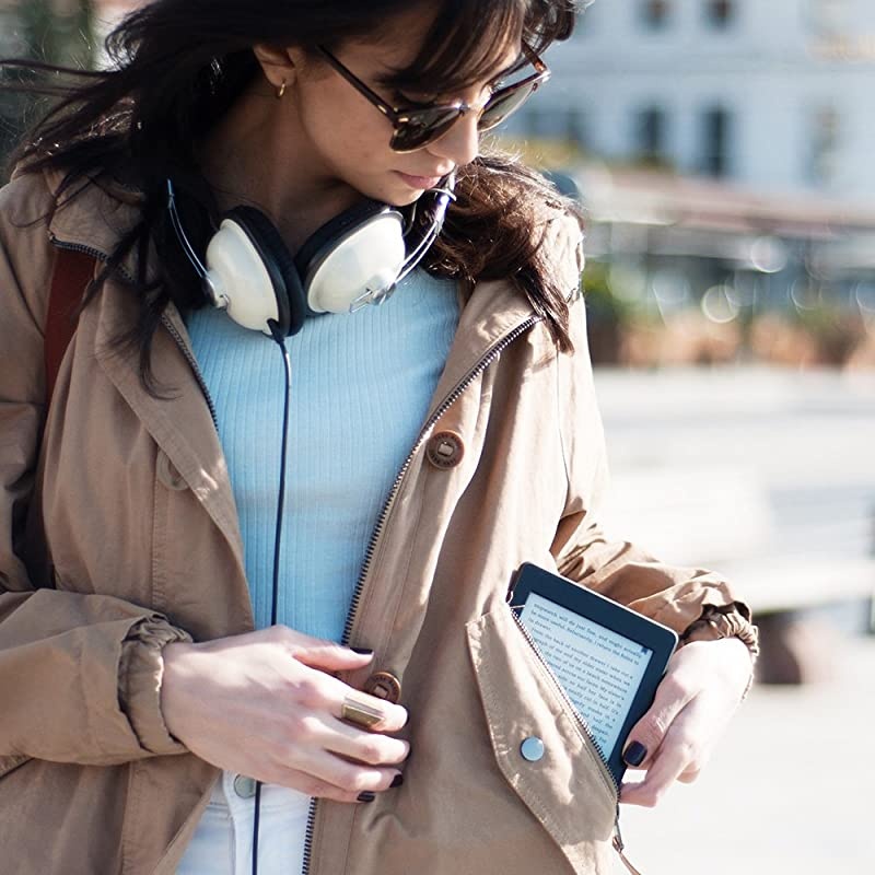 Paperwhite 3G, 6" High-Resolution Display (300 ppi) with Built-in Light, Free 3G + Wi-Fi (International Version, Previous Generation - 7th)