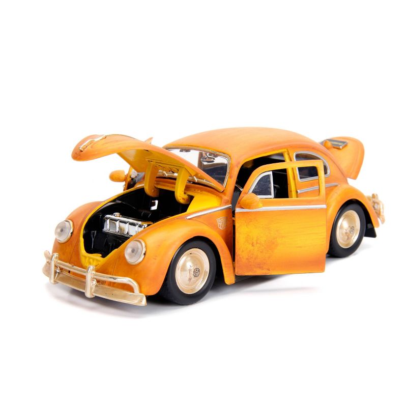 Jada Toys Hollywood Rides Transformers Bumblebee 1971 Volkswagen Beetle Die-Cast Vehicle with Charlie Die-Cast Figure 1:24 Scale Glossy Yellow