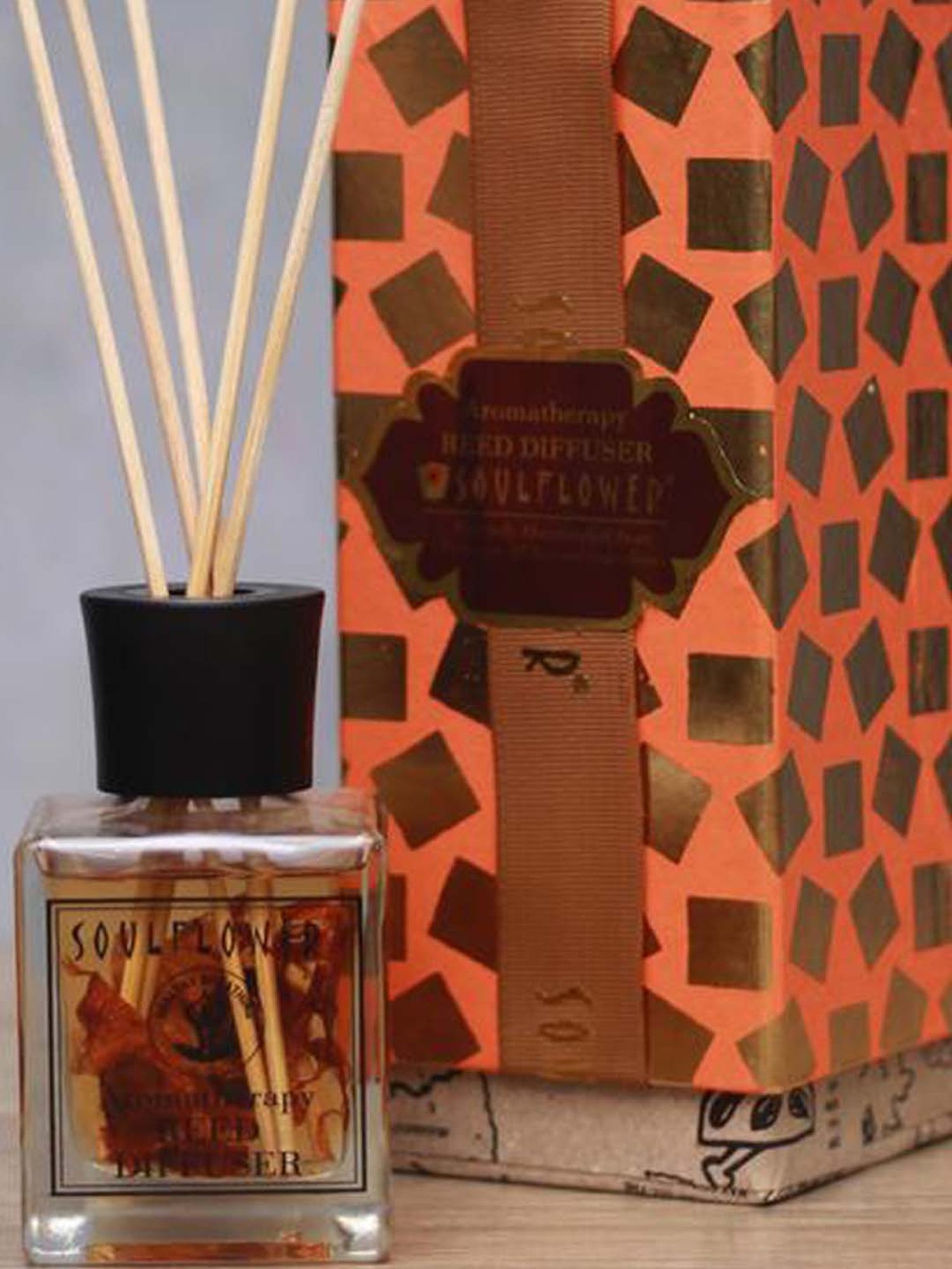 Soulflower Transparent Glass Cube Reed Aroma Diffuser (White Oudh) - Set of 1