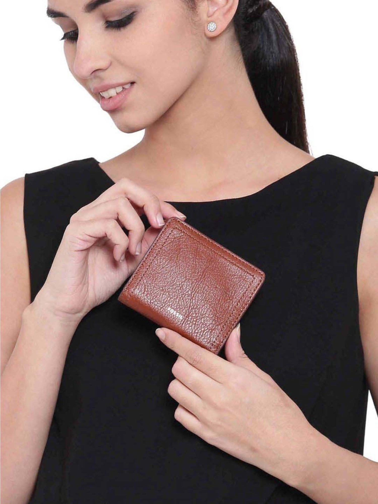 Fossil Logan Brown Solid Bi-Fold Wallet for Women