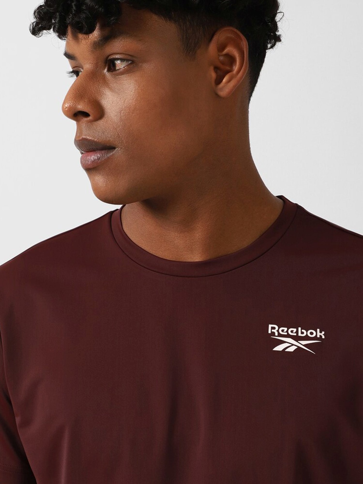 Reebok Maroon Slim Fit Sports T-Shirt
