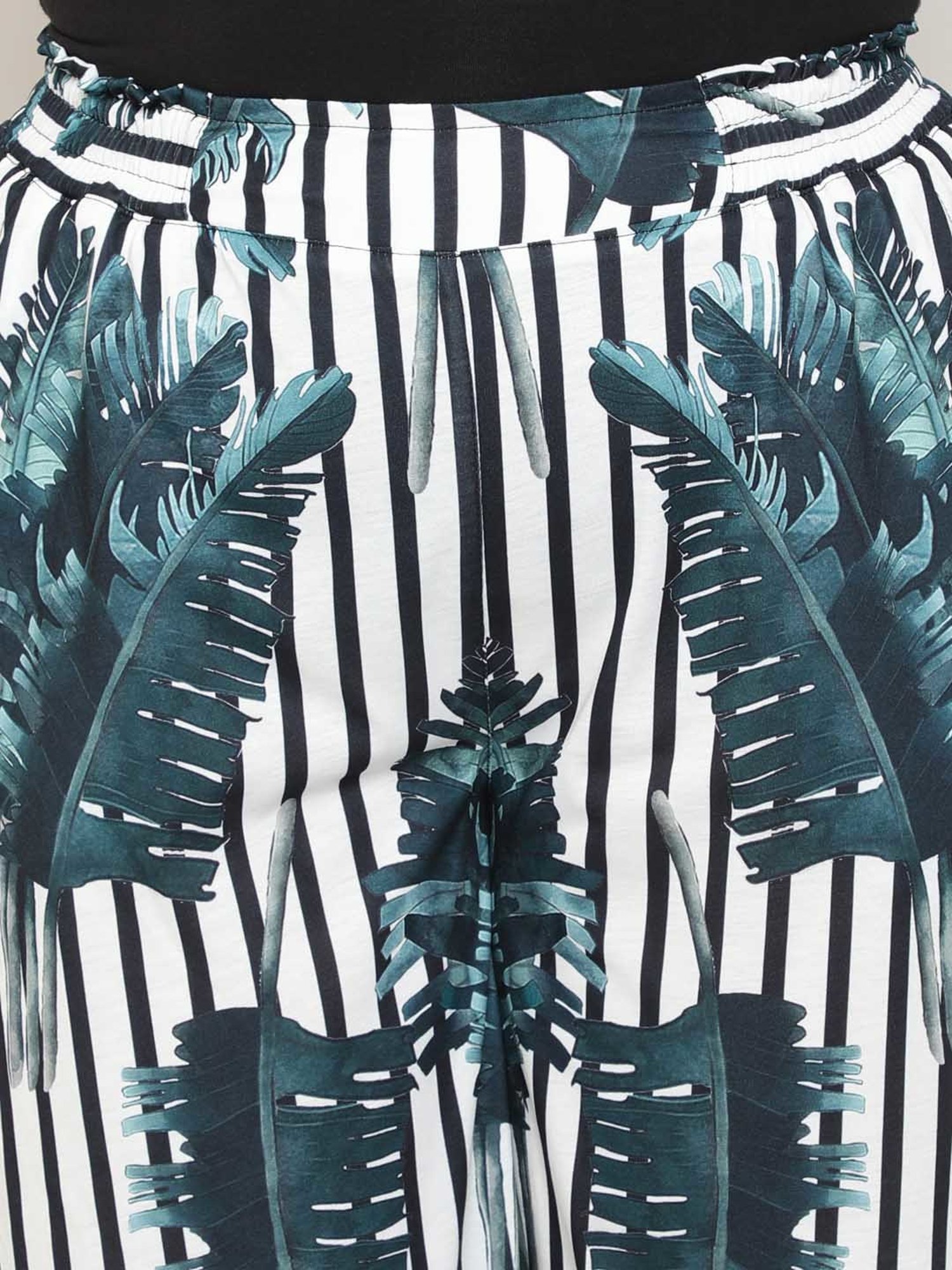 Amydus White & Green Printed Flared Fit High Rise Pants