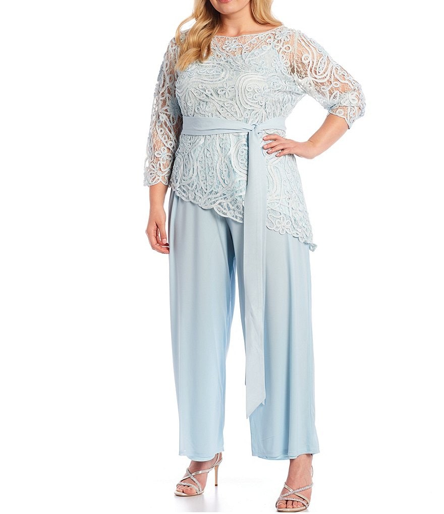 Soulmates Plus Size Boat Neck 3/4 Sleeve Asymmetric Baroque Lace 2-Piece Pant Set