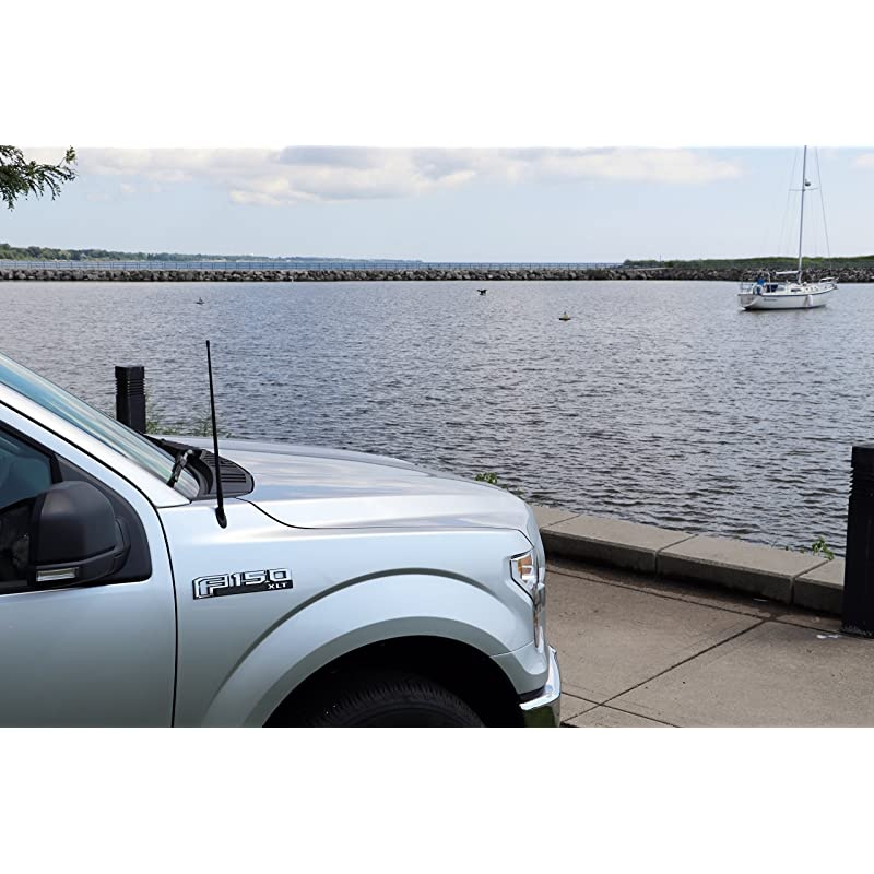 17 Inch AllTerrain Flexible Rubber Antenna is Compatible with Ford F250 Super Duty 19992016 Spring Steel Internal Core