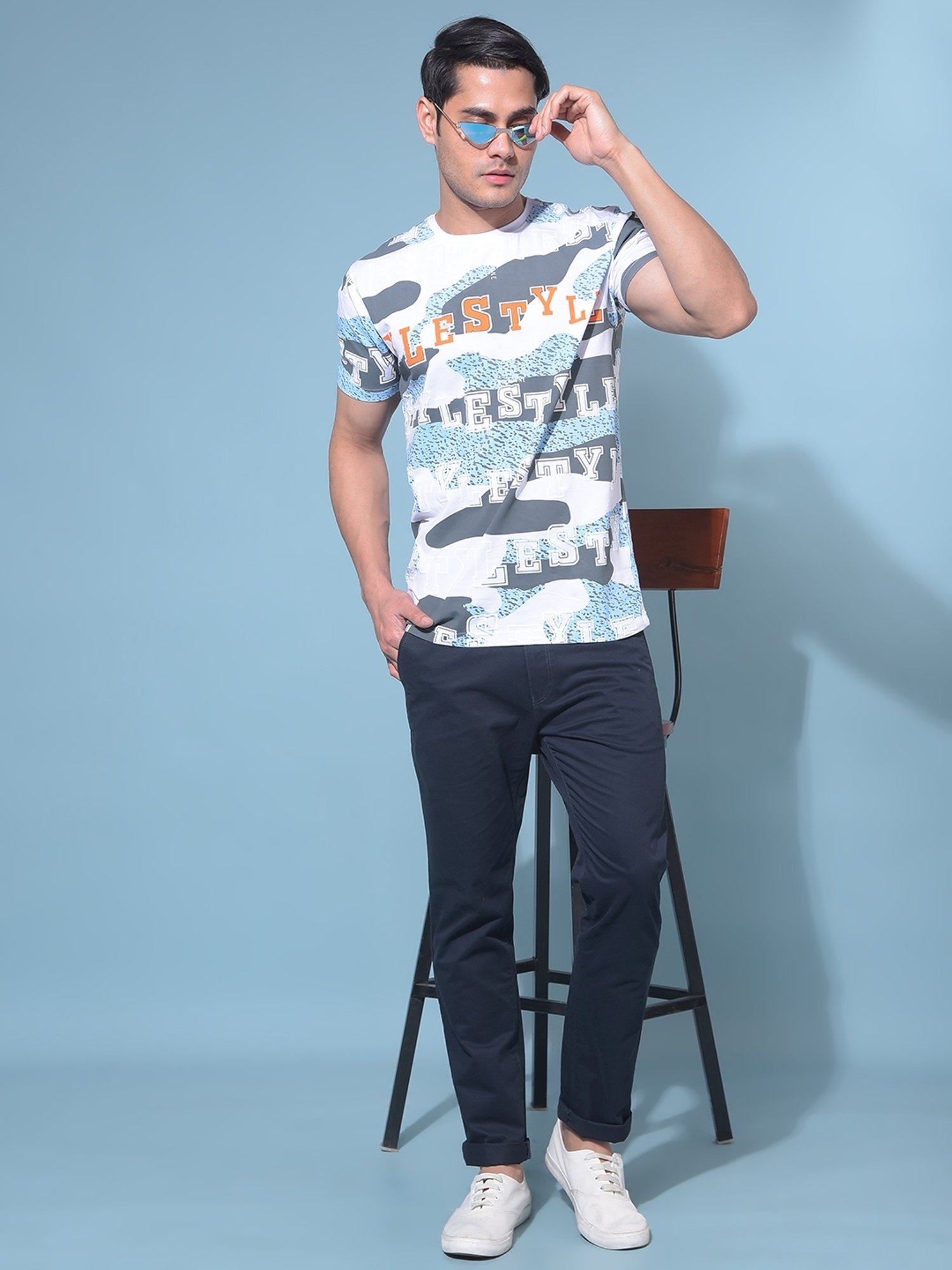 Crimsoune Club White Cotton Slim Fit Printed T-Shirt