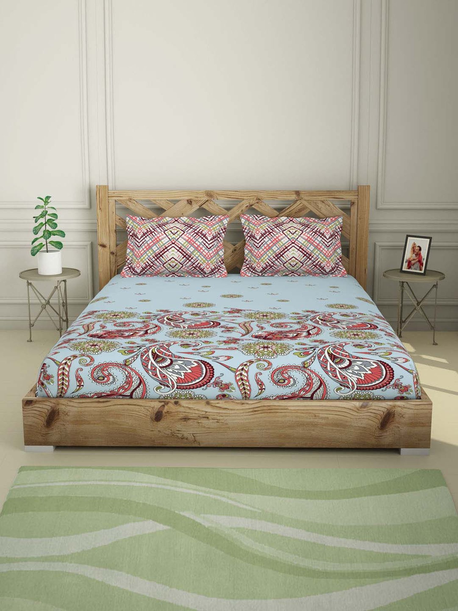 Spaces Delicate Blue Cotton 144 TC Bed Sheet Set