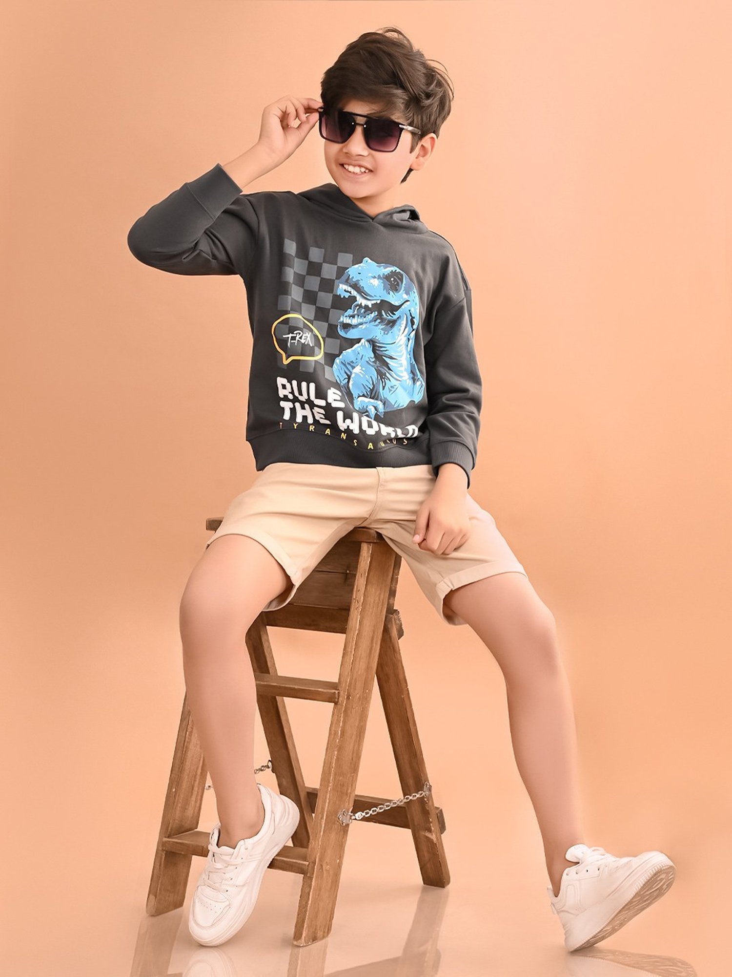 LilPicks Kids Dark Grey Printed Full Sleeves Sweatshirt
