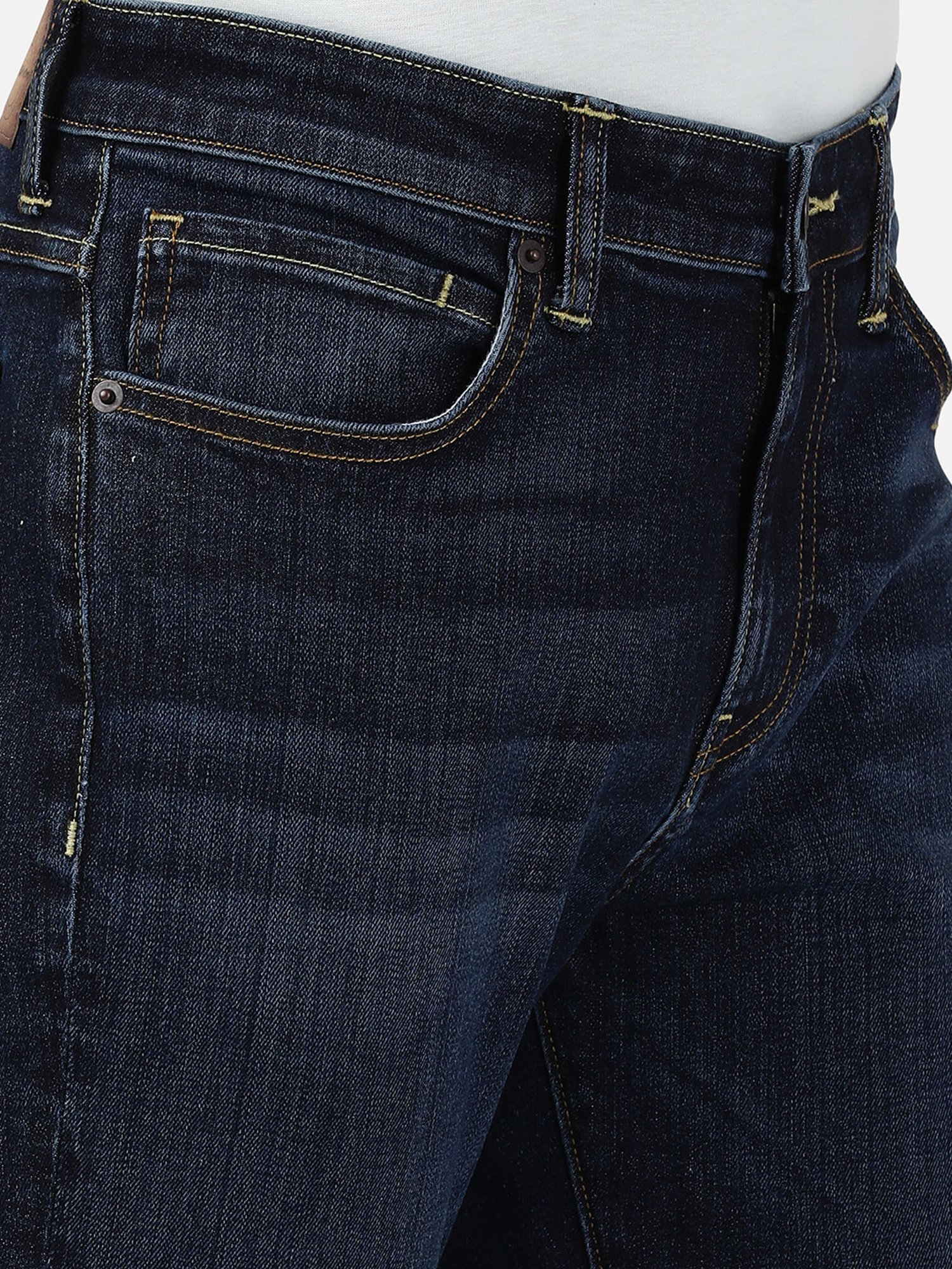 Passion Blue Slim Fit Lightly Washed Jeans
