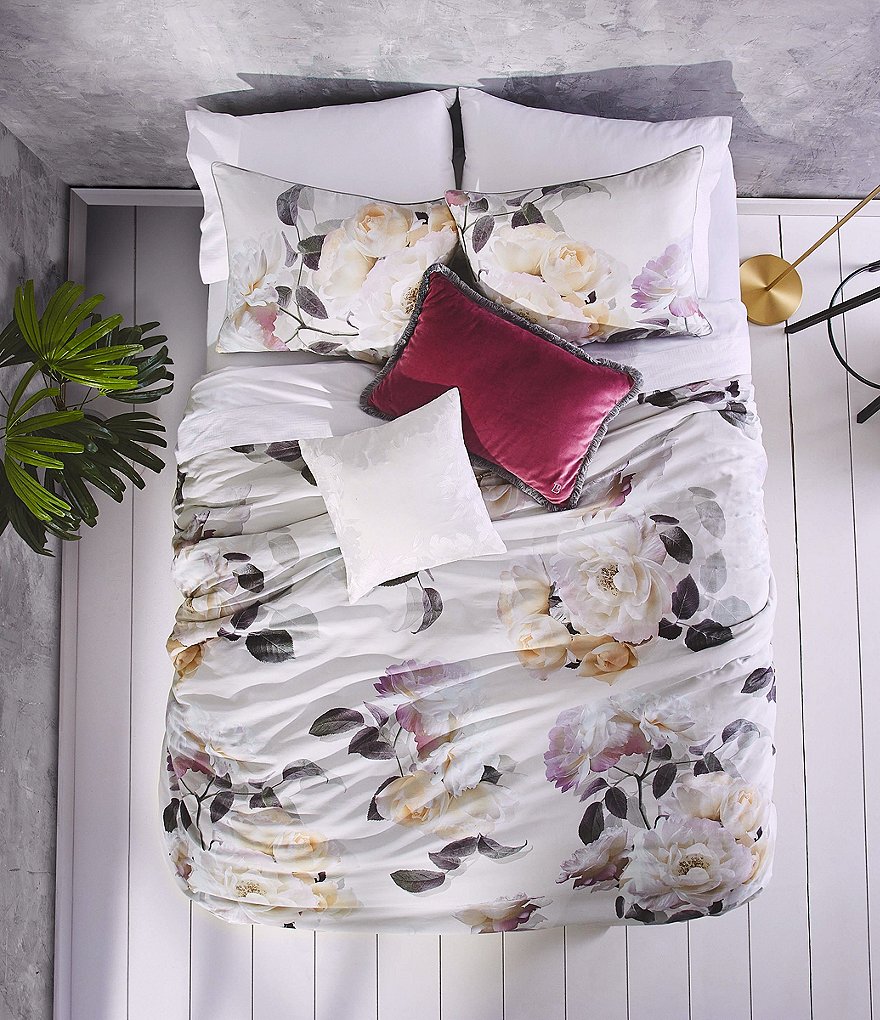 Ted Baker London Bouquet Floral Comforter Mini Set