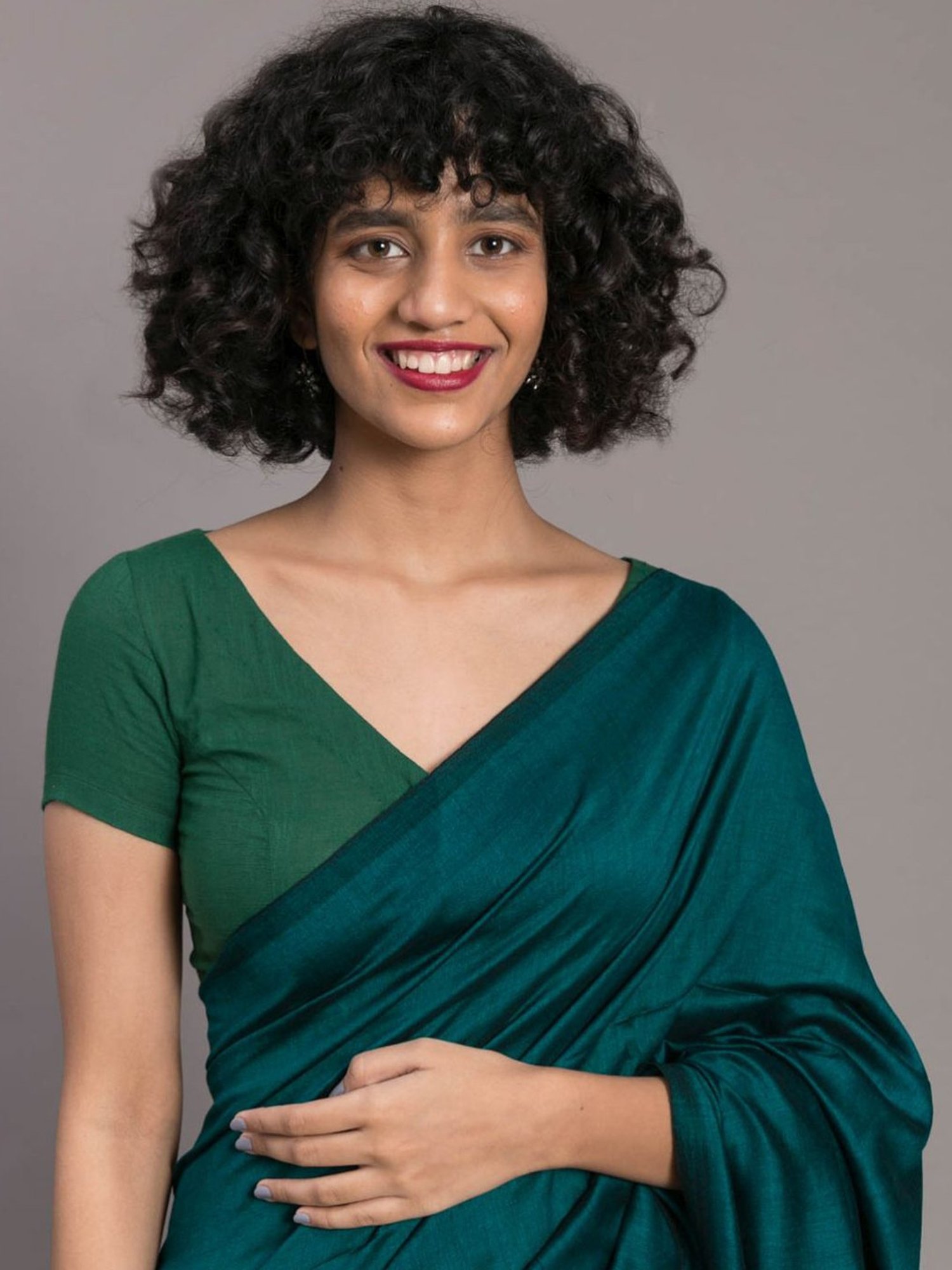 Suta Blue Plain Saree Without Blouse