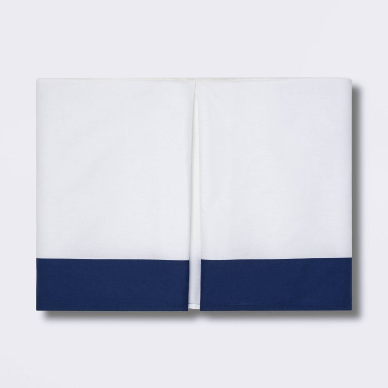 Crib Skirt Pleated - Cloud Island™ Navy/White