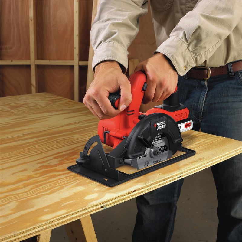 Black & Decker BD4KITCDCRL 20V MAX 1.5 Ah Cordless Lithium-Ion 4-Tool Combo Kit