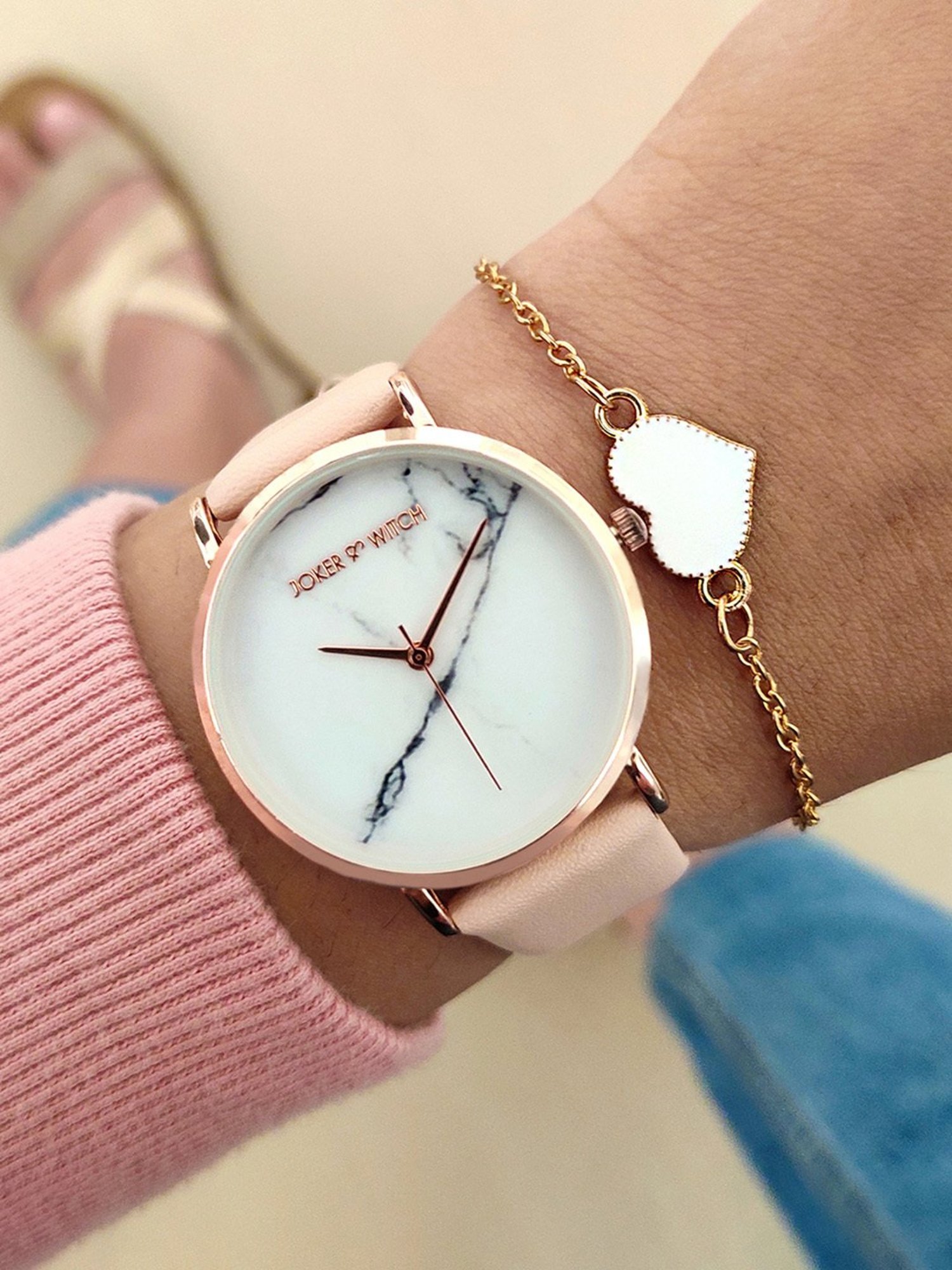 Daniel Klein DKG002-1 Analog Watch for Women With Bracelets