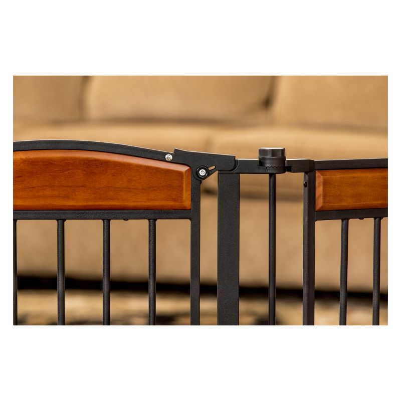 Carlson Deluxe Flexi Cat and Dog Gate