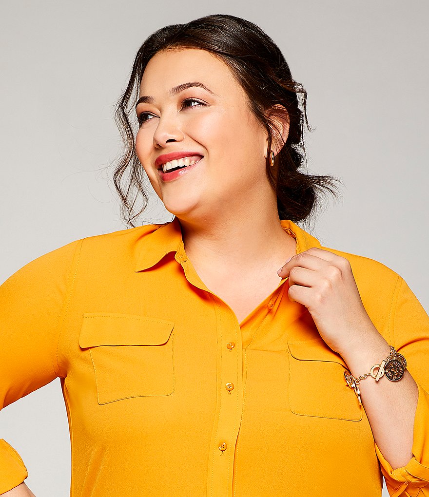 Tailored Small Hoop Earrings