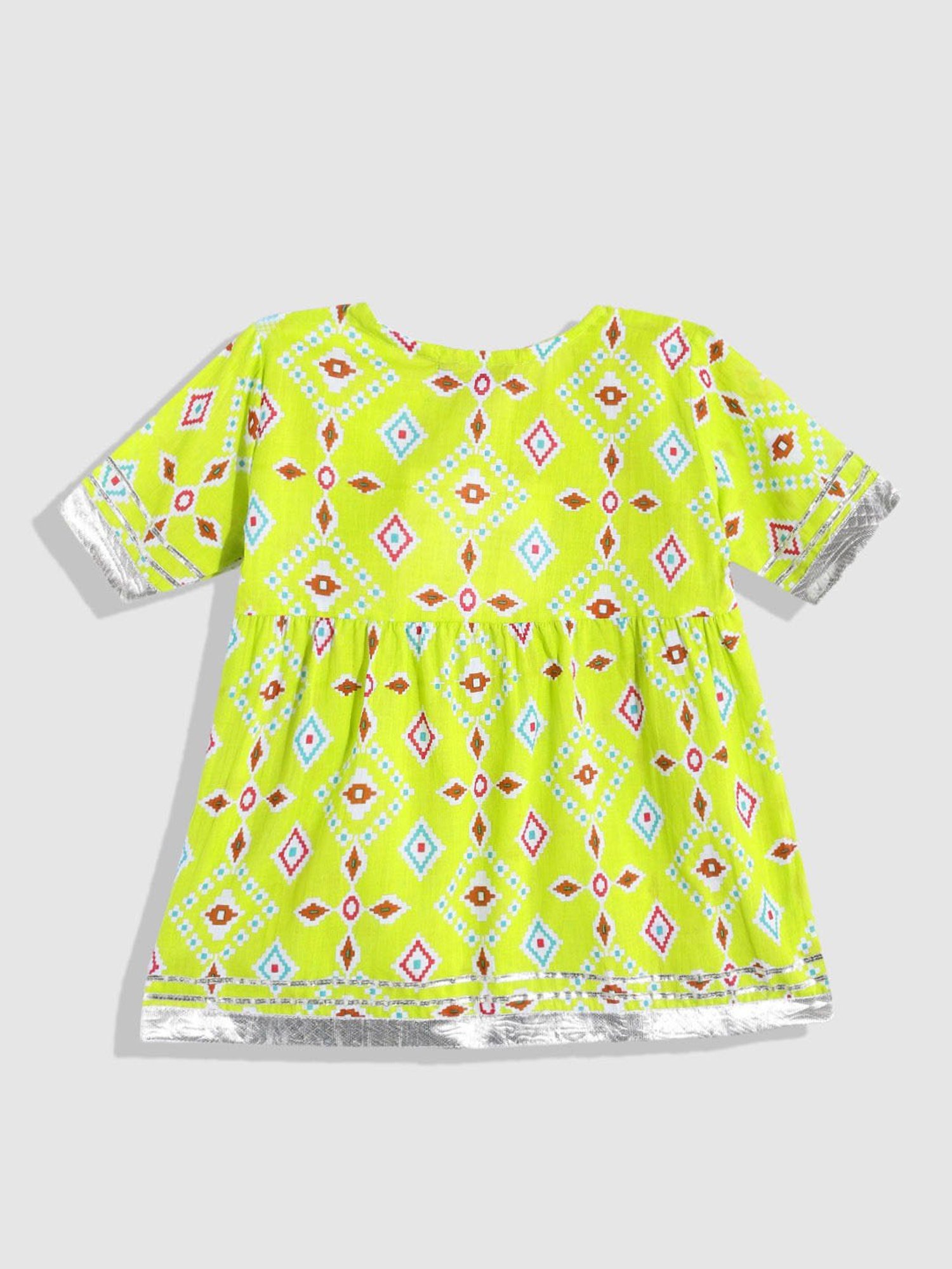 READIPRINT FASHIONS Kids Light Green Printed Kurta With Sharara