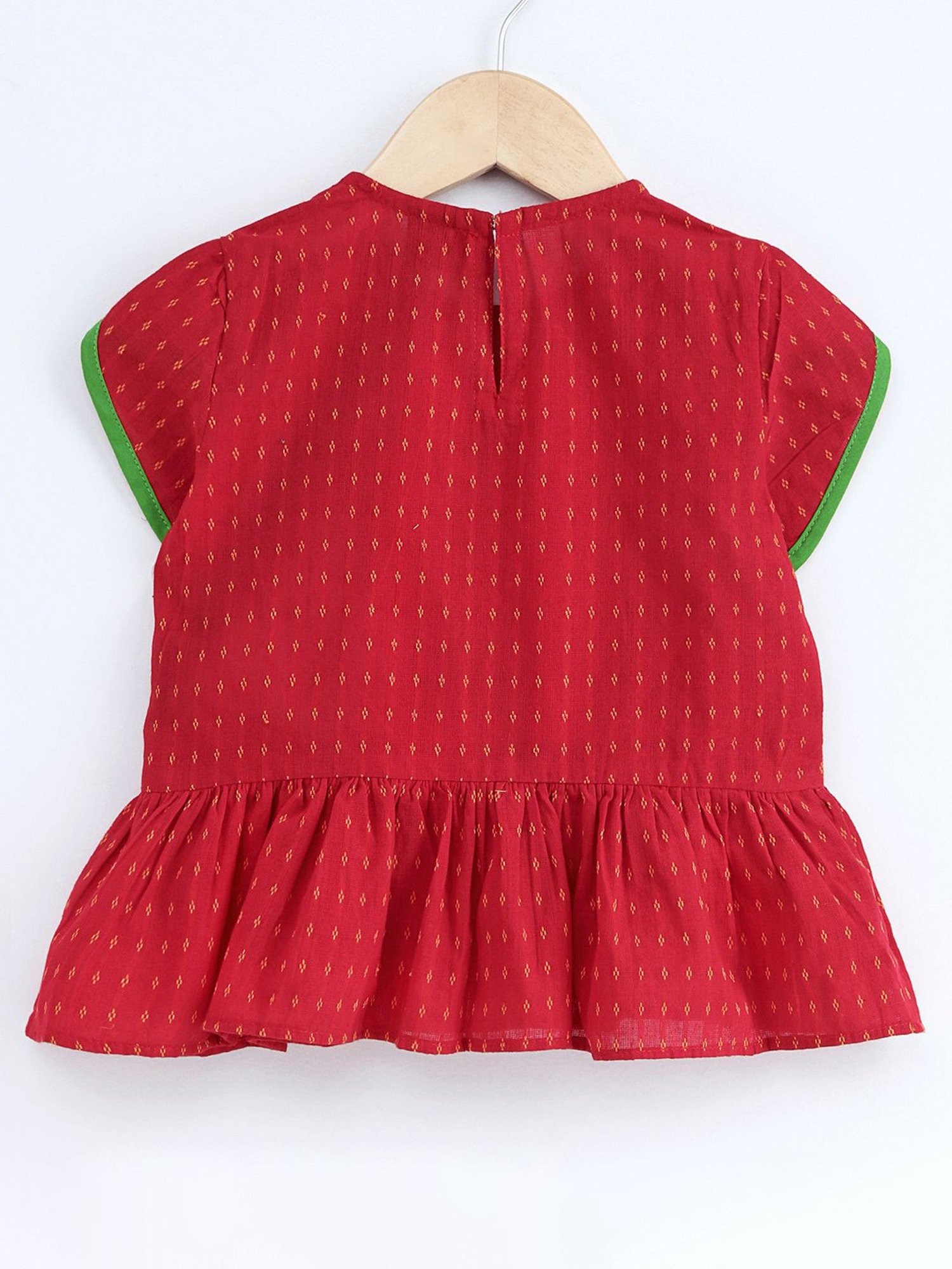 TWISHA Kids Multicolor Self Design Top with Dhoti