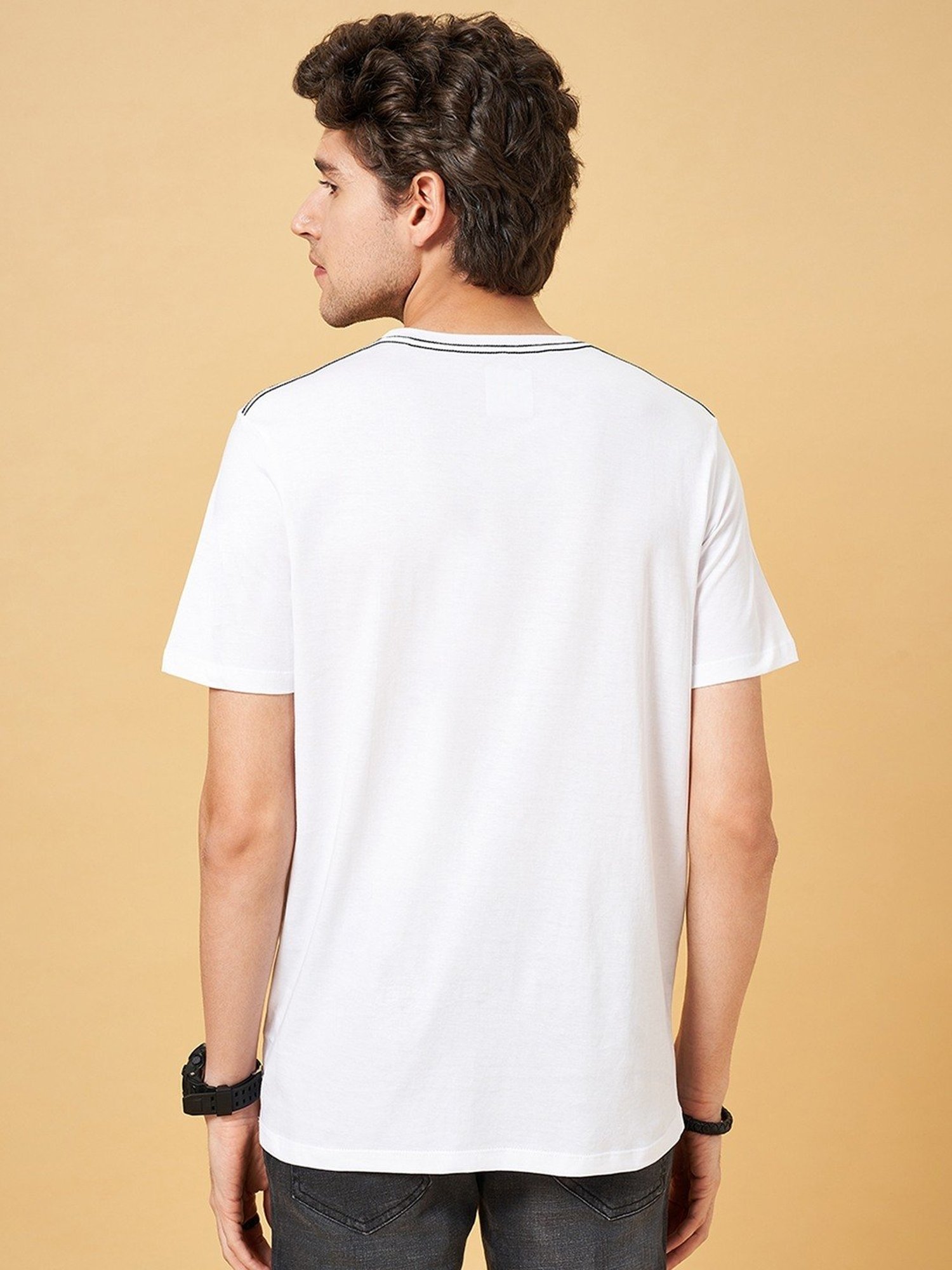 Sf Jeans By Pantaloons White Slim Fit Printed T-Shirt