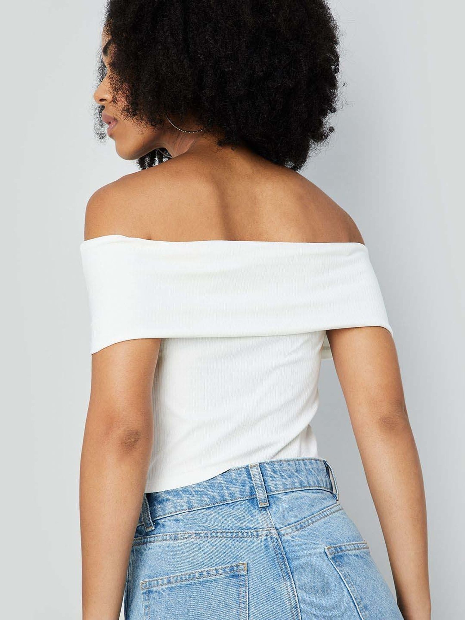 Ginger by Lifestyle White Plain Crop Top