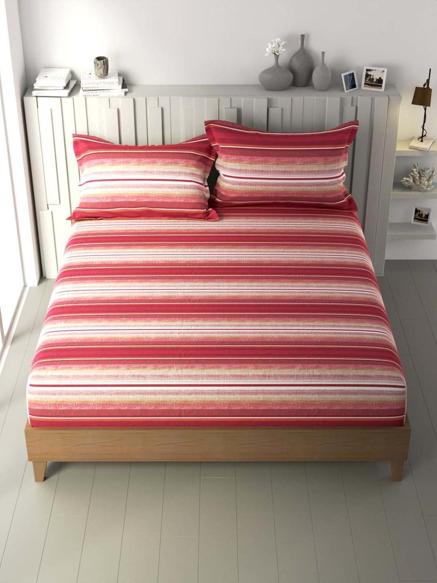 NAUTICA Ocean View Orange & Pink Cotton 160 TC King Fitted Bedsheet with 2 Pillow Cover