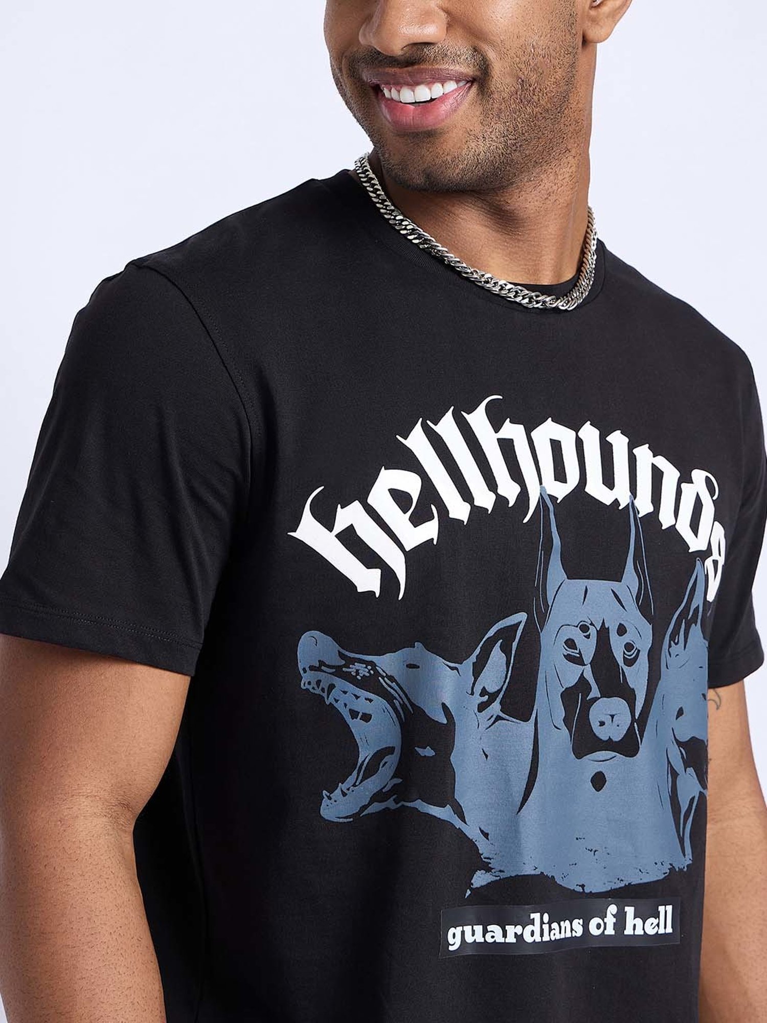 EDRIO Black Regular Fit Graphic Print Crew T-Shirt