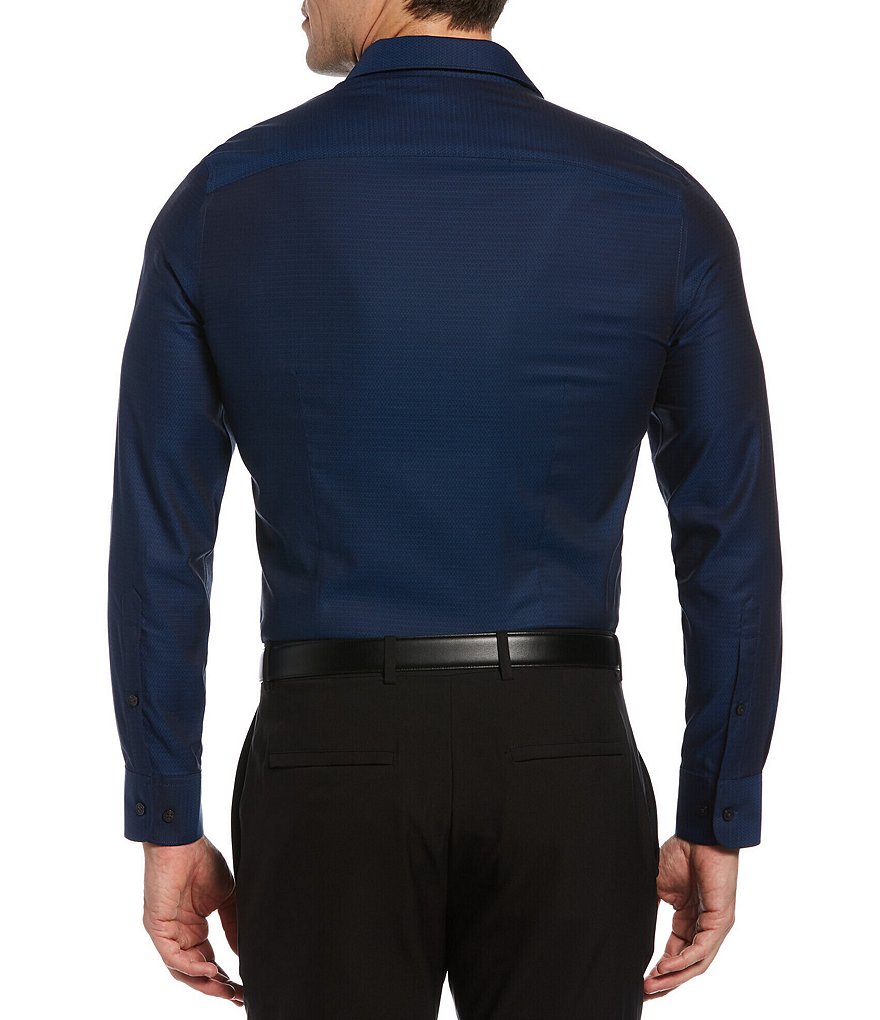 Gold Label Roundtree & Yorke Solid Non-Iron Fitted Point-Collar Dress Shirt with French Cuffs