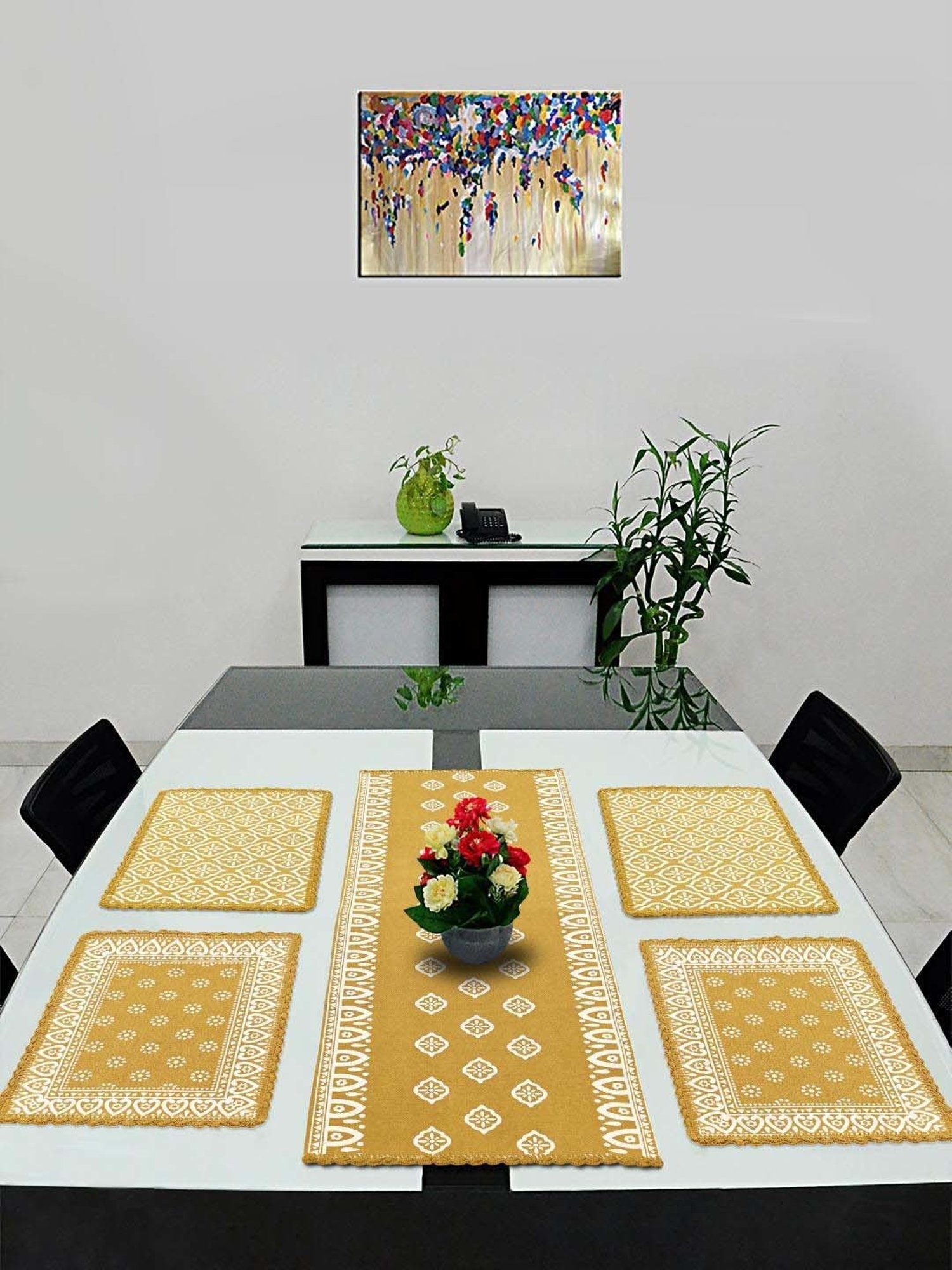Saral Home Easy Living Yellow Cotton Dining Table Kitchen 4 Placemats & Runner