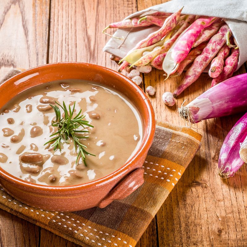 Augason Farms Pinto Beans Emergency Bulk Food Storage 4-Gallon Pail 253 Servings