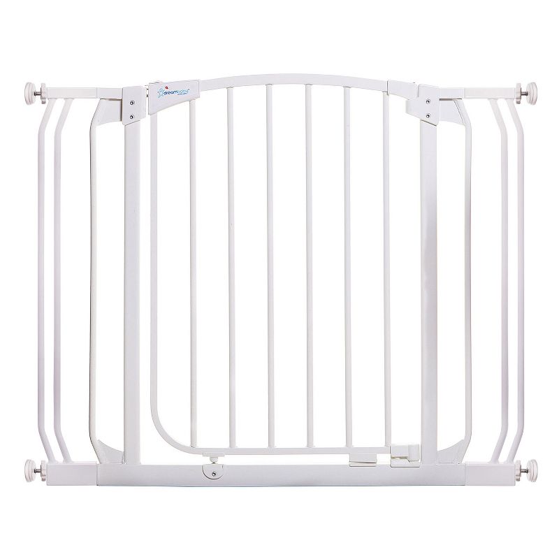 Dreambaby L778W Chelsea 28-39 Inch Wide Auto-Close Baby & Pet Wall to Wall Safety Gate with Stay Open Feature for Doors, Stairs, and Hallways, White