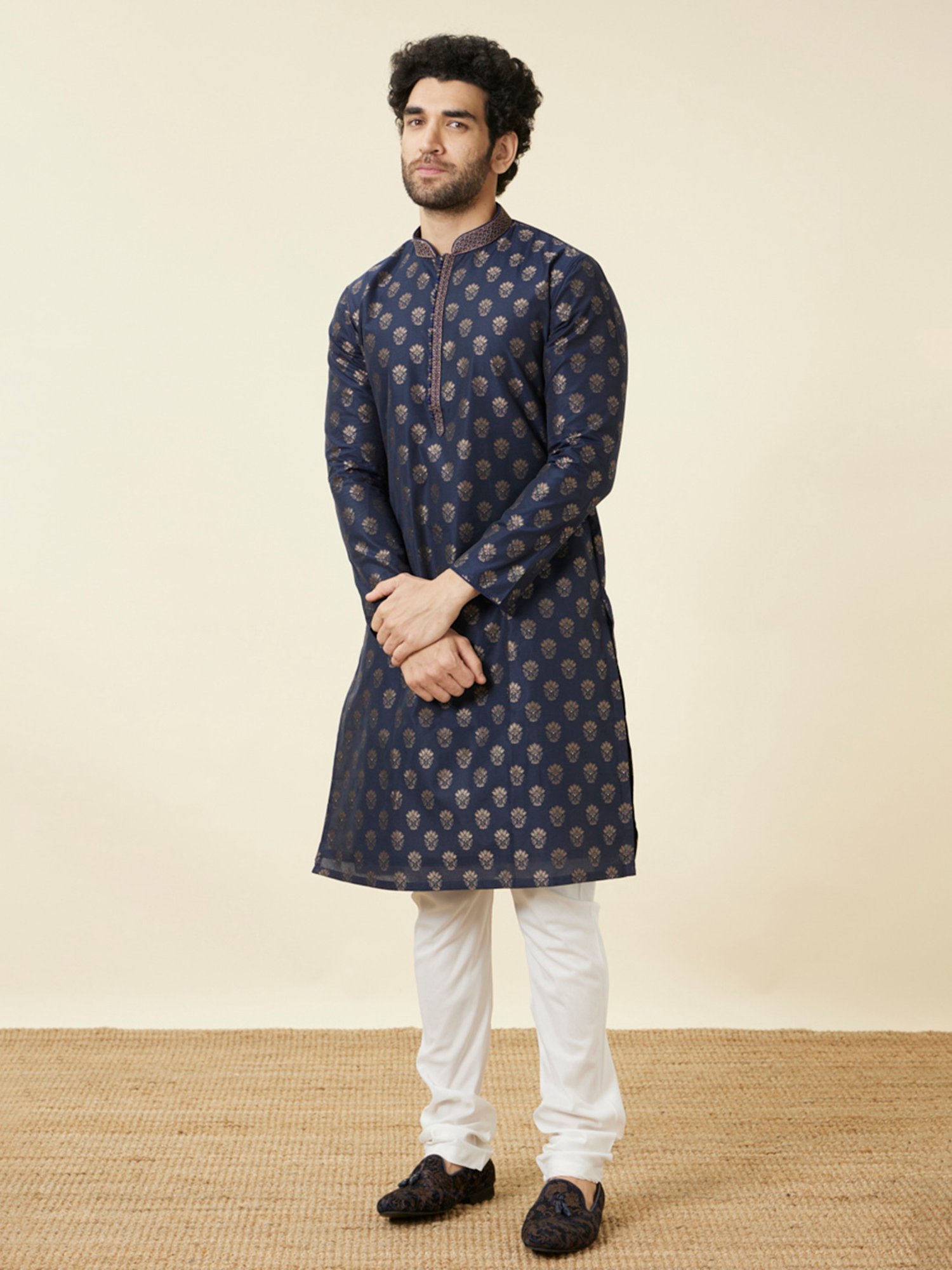 Manyavar Navy & White Regular Fit Self Design Kurta & Pyjamas Set