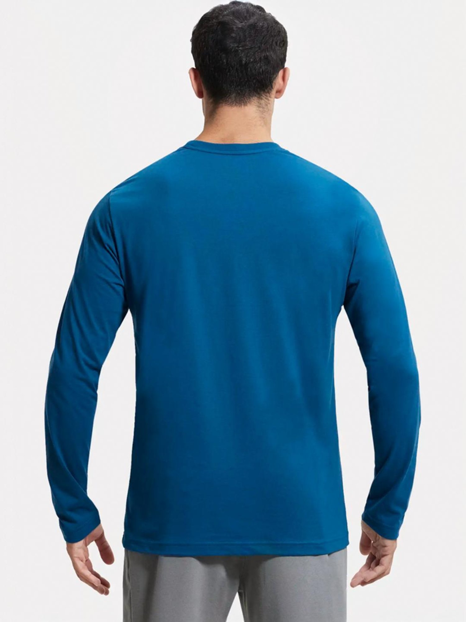 Jockey AM95 Men's Super Combed Cotton Rich Solid Round Neck Full Sleeve T-Shirt