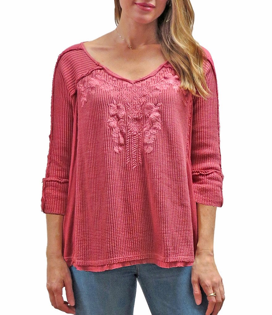 Karyn Seo Arden Embroidered Waffle Knit V-Neck 3/4 Sleeve Top