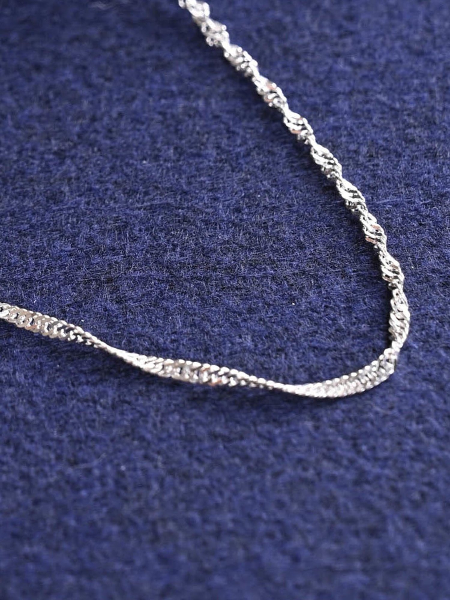 Clara 925 Sterling Silver Twisted Chain Necklace in 18-inches for Women & Girls