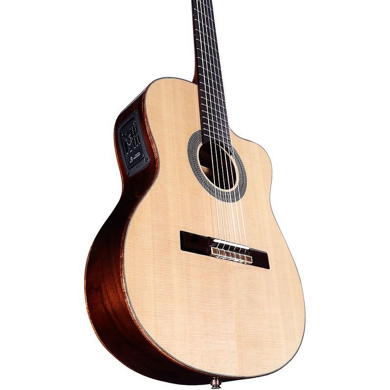 Alvarez MD70EBG Masterworks Dreadnought Acoustic-Electric Guitar Natural