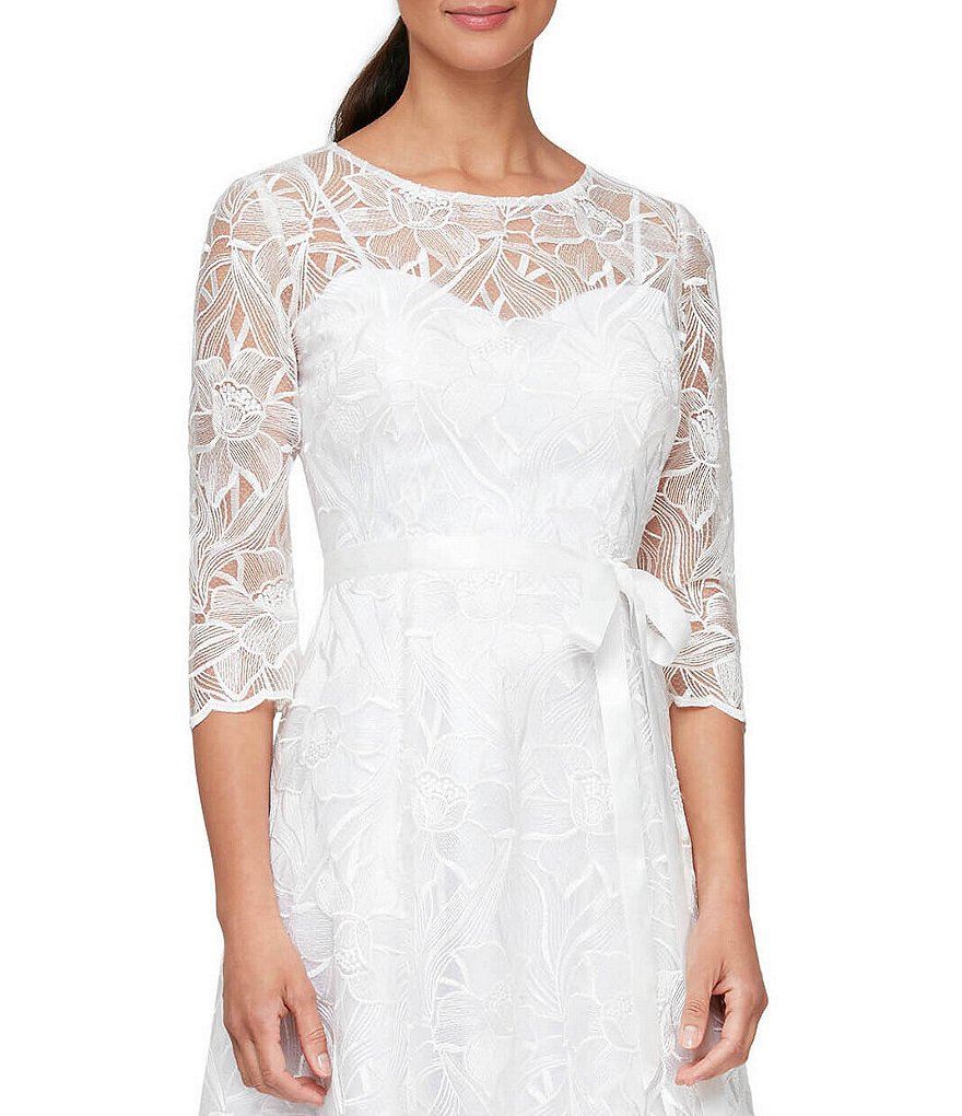 Kay Unger Long Bishop Sleeve V-Neck Crepe A-Line Dress