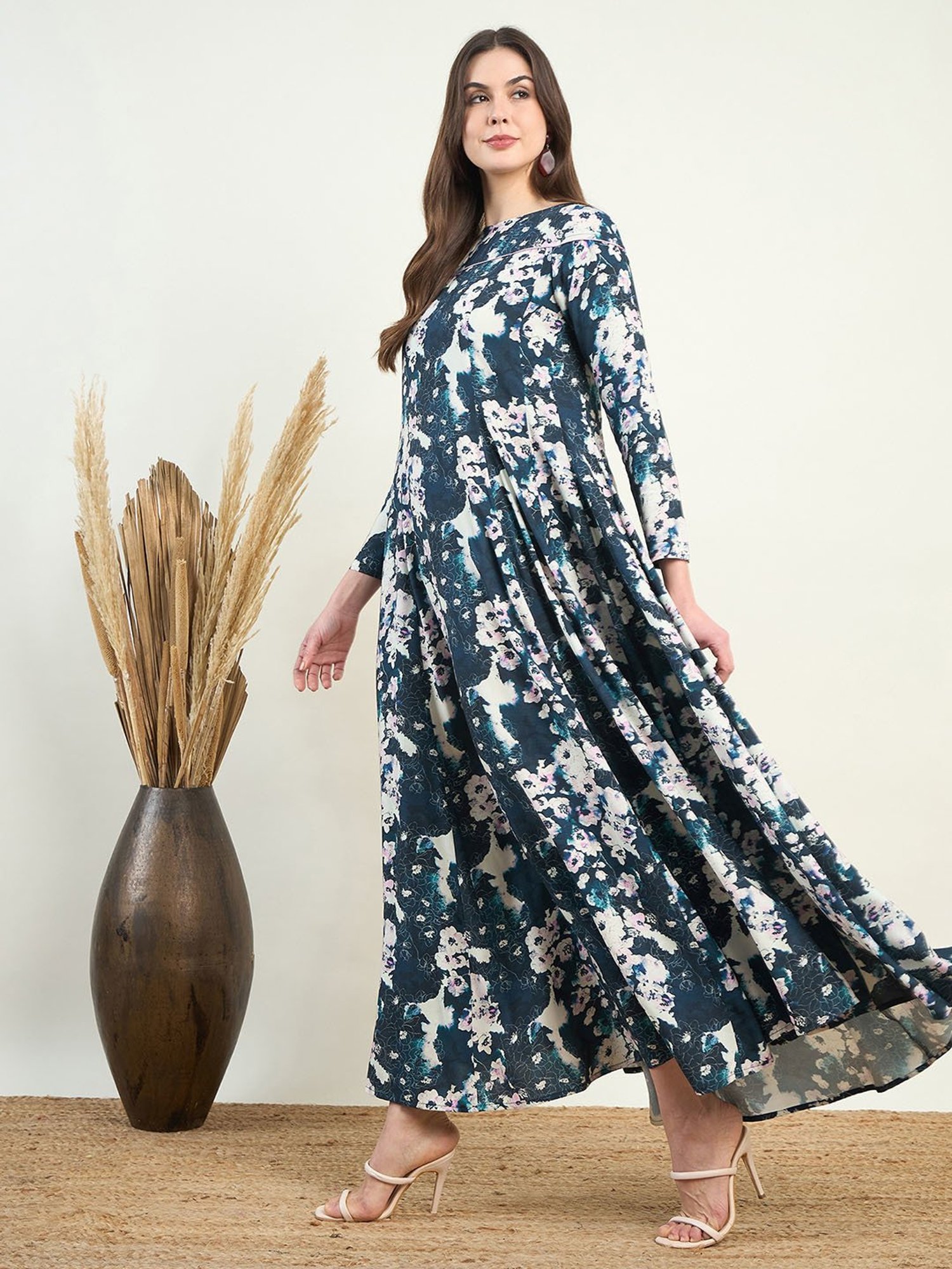 The Kaftan Company Blue Floral Print Maxi Dress
