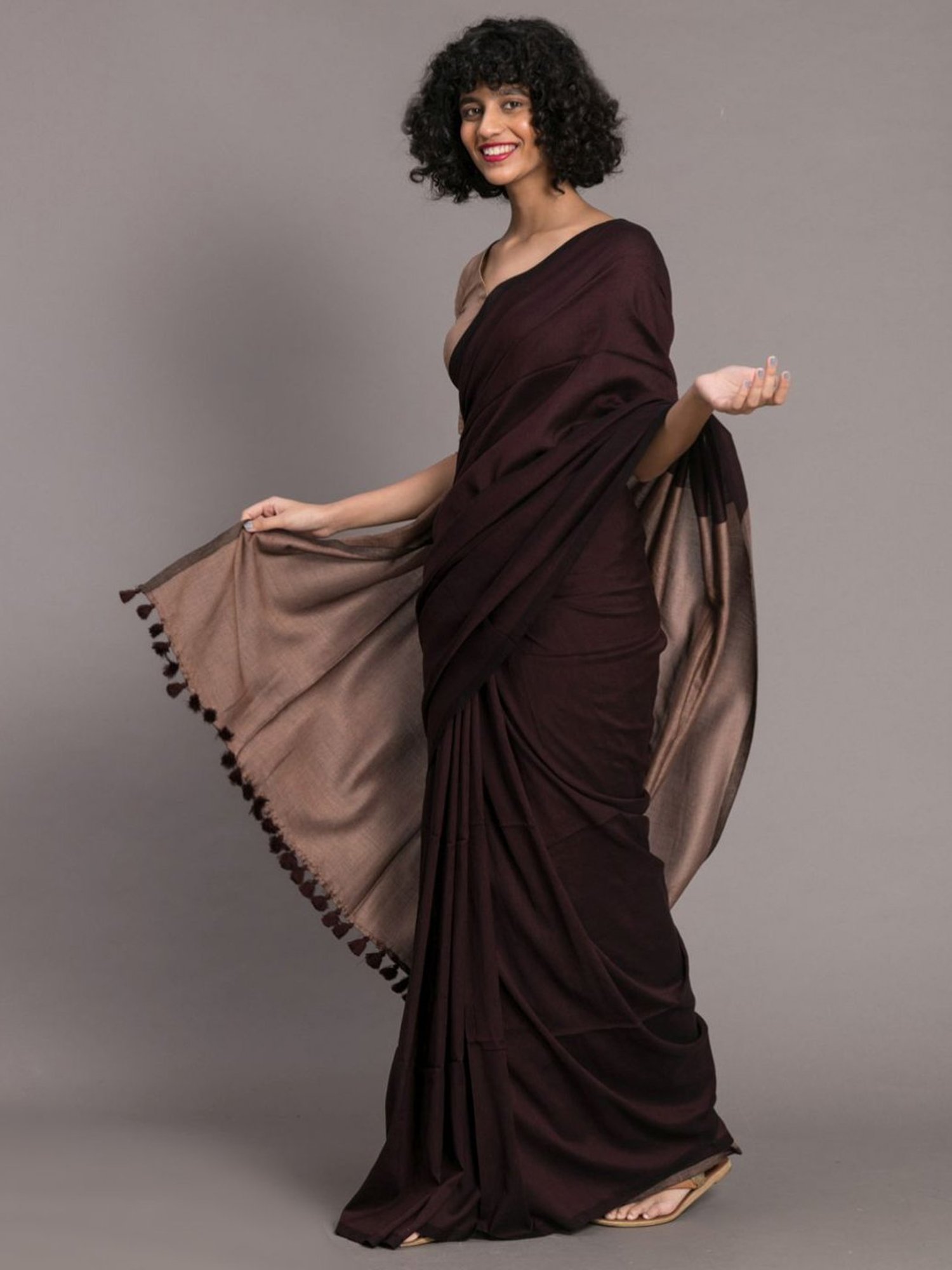 Suta Brown Plain Saree Without Blouse