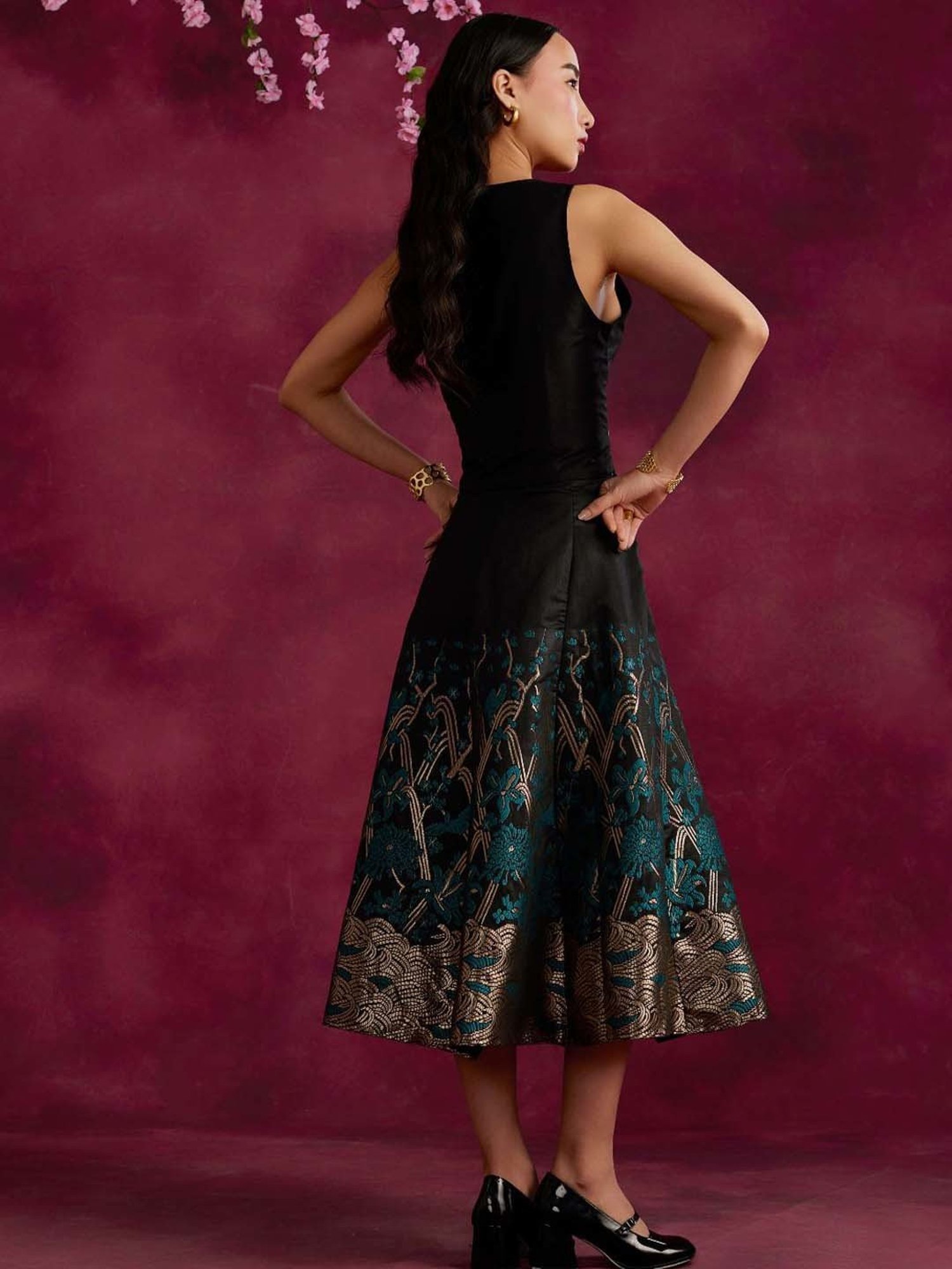 Abhishti Black Cotton Waistcoat Top