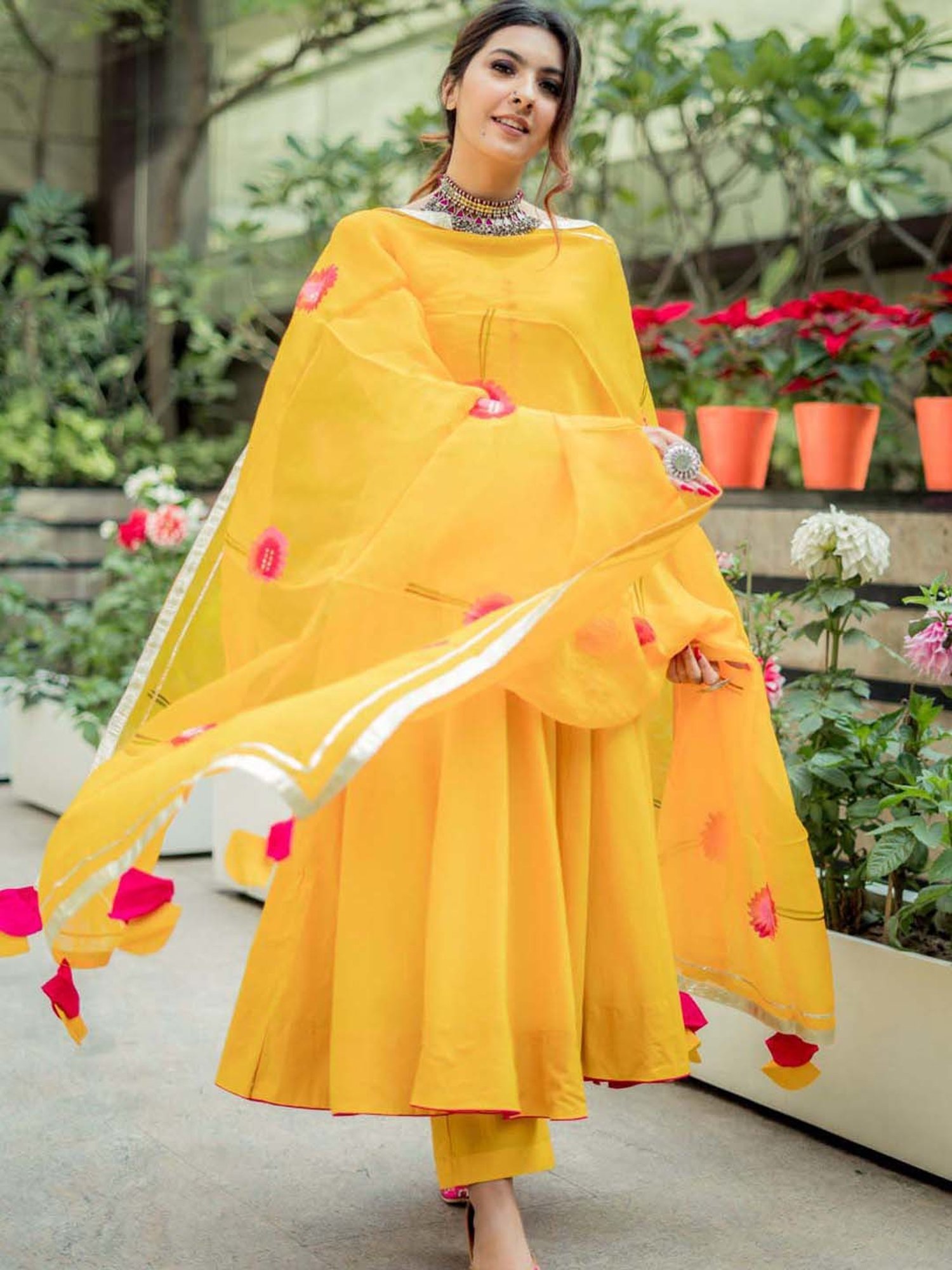 AACHHO Yellow Cotton Kurta Pant Set With Dupatta