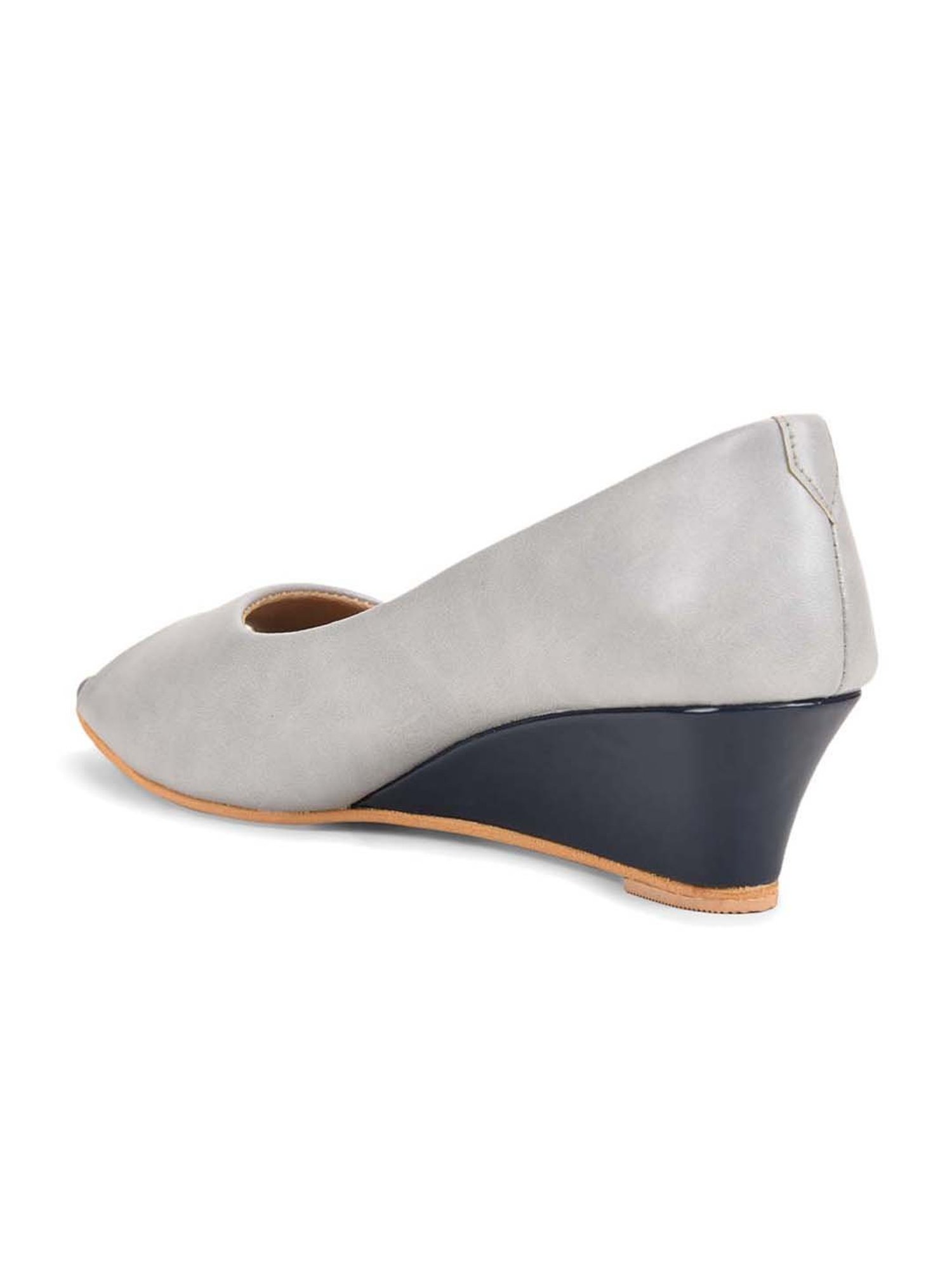 Salario Women's Grey Peeptoe Wedges
