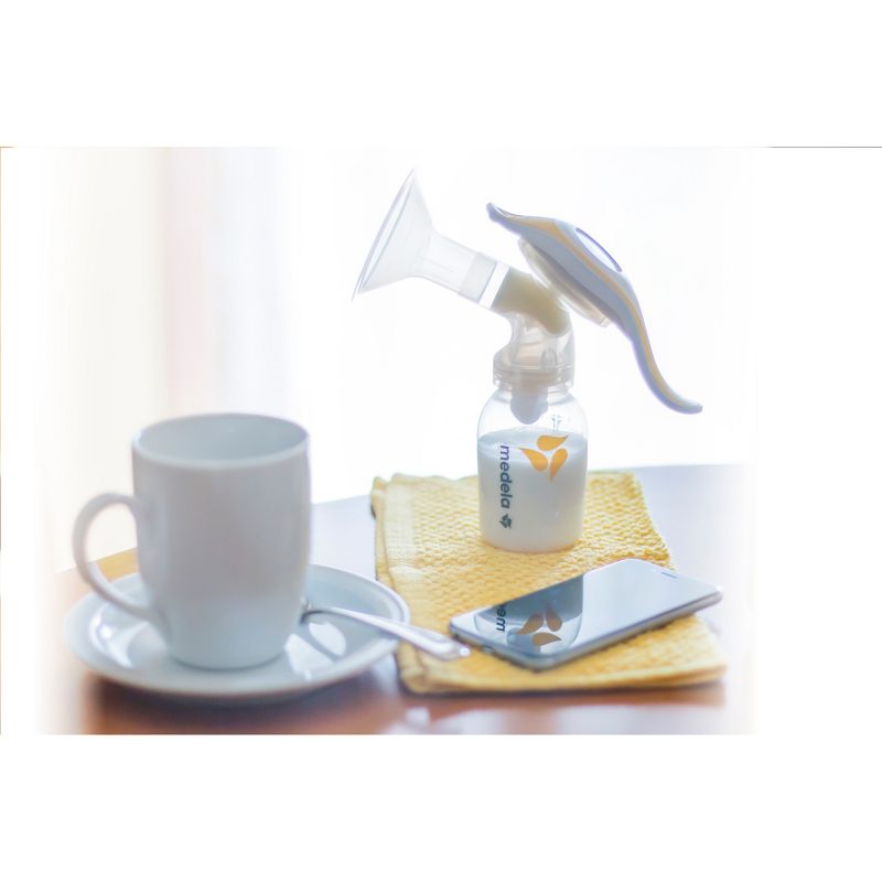 Medela Harmony Manual Breast Pump