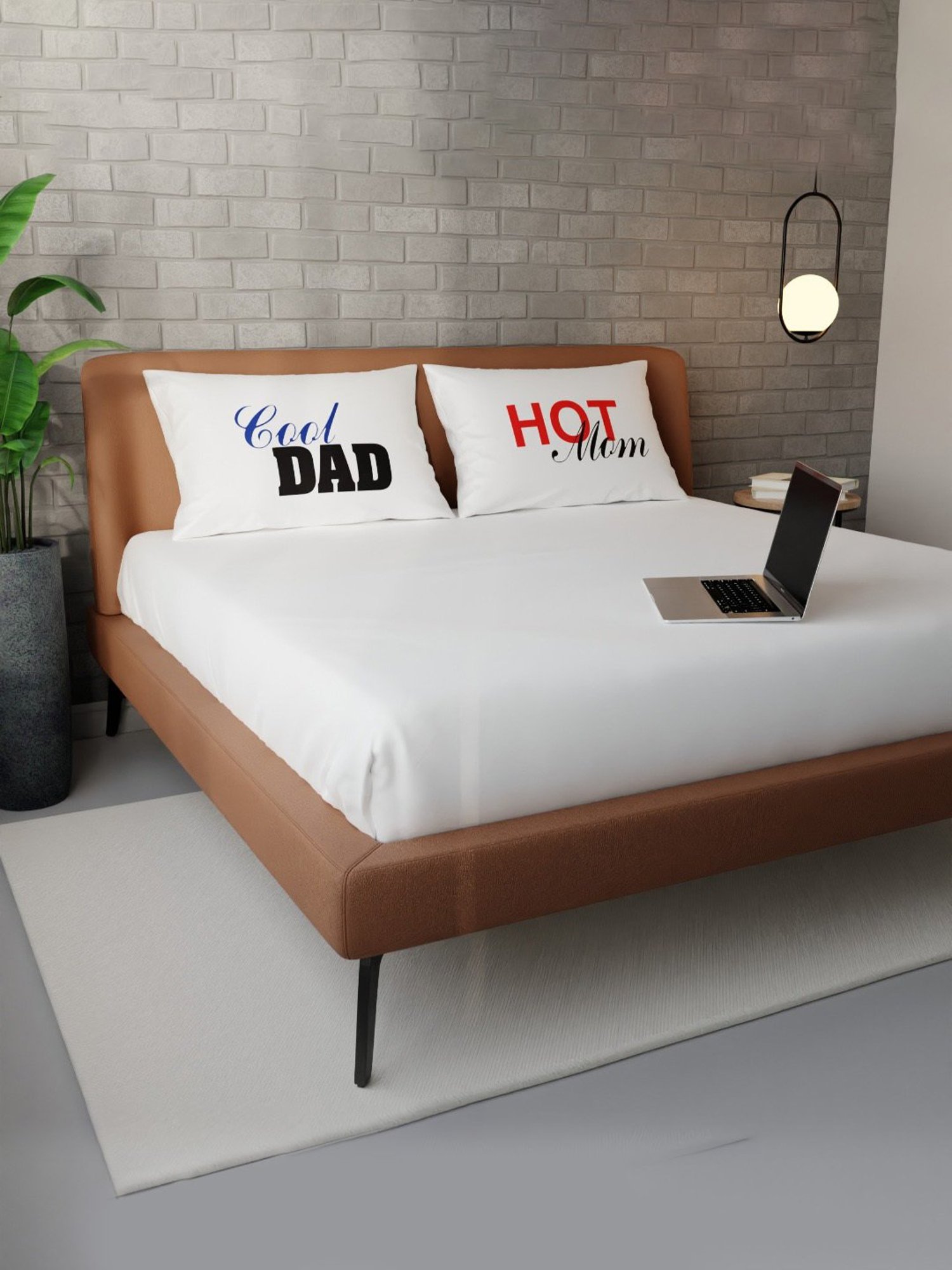 Stoa Paris White Polyester 300 TC Double Bedsheet with 2 Pillow Covers