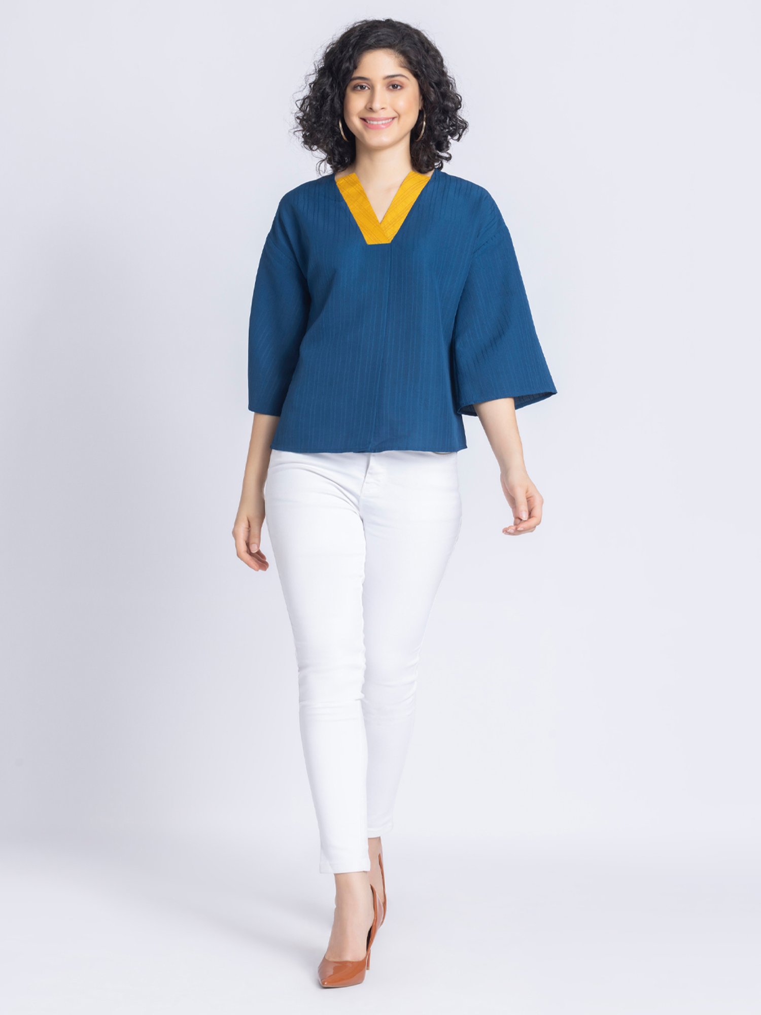 SHAYE Blue Regular Fit Top