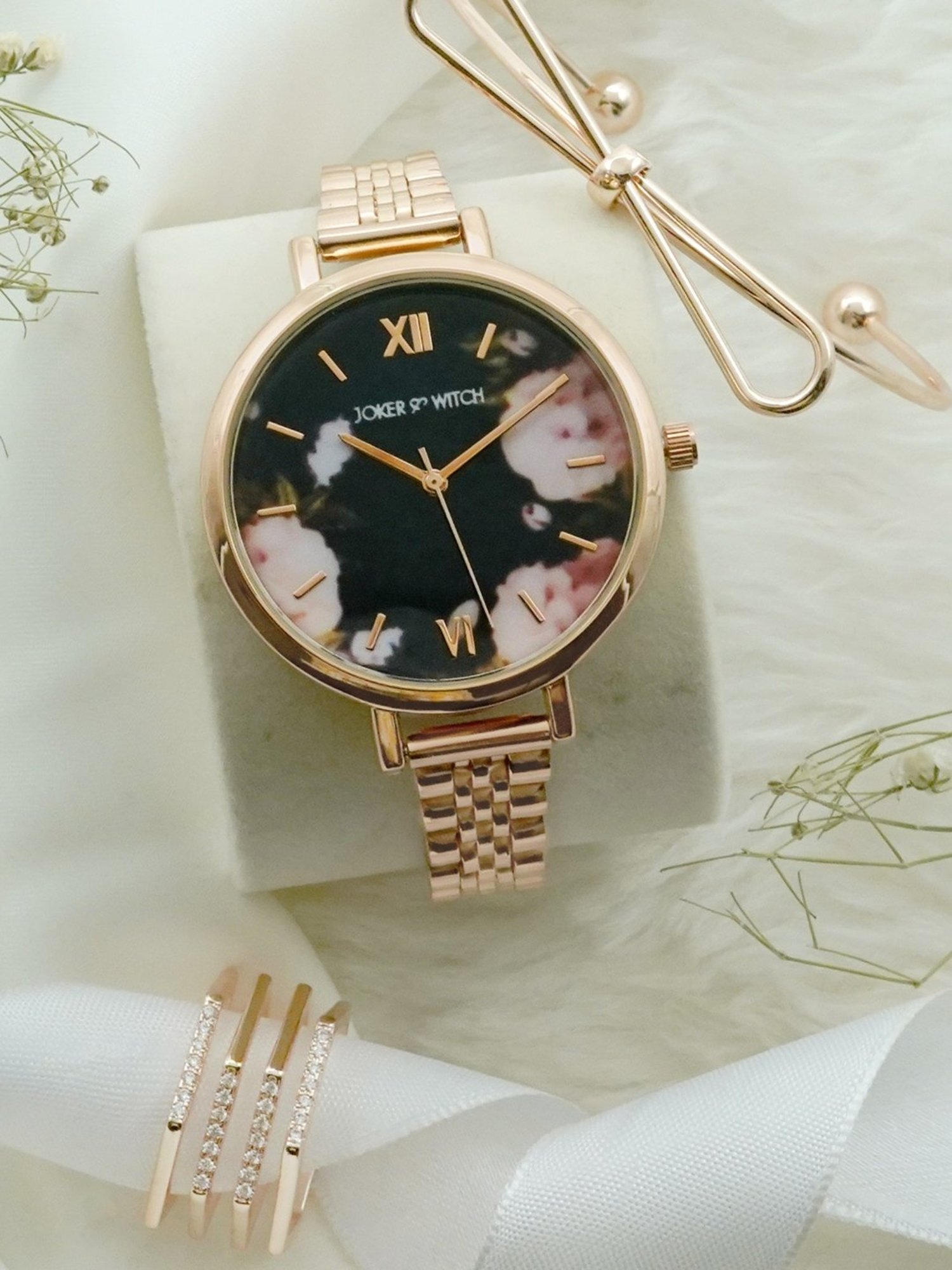 Joker & WItch JWLT208 Analog Watch for Women With Ring, Bracelet