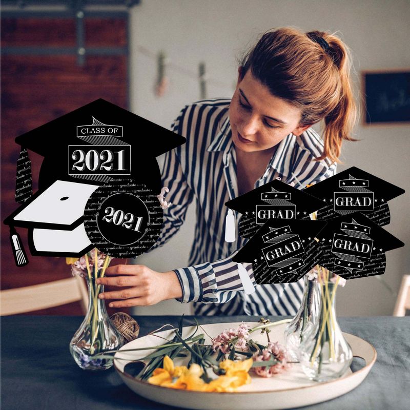 Big Dot of Happiness Senior Strong - Hanging Porch Class of 2021 Graduation Party Outdoor Decorations - Front Door Decor - 1 Piece Sign