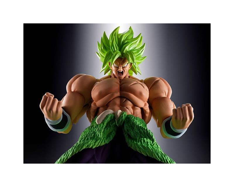 S.H. Figuarts - Dragon Ball Super - Super Saiyan Broly - Full Power Action figures