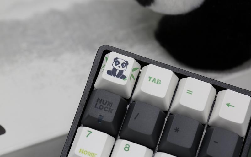 2, 60% Wired/Wireless Mechanical Keyboard (Kailh Box Brown Switch/White Case) - Full Keys Programmable - True RGB Backlit - Tap Arrow Keys - Double Shot PBT Keycaps - NKRO - 1900mAh Battery