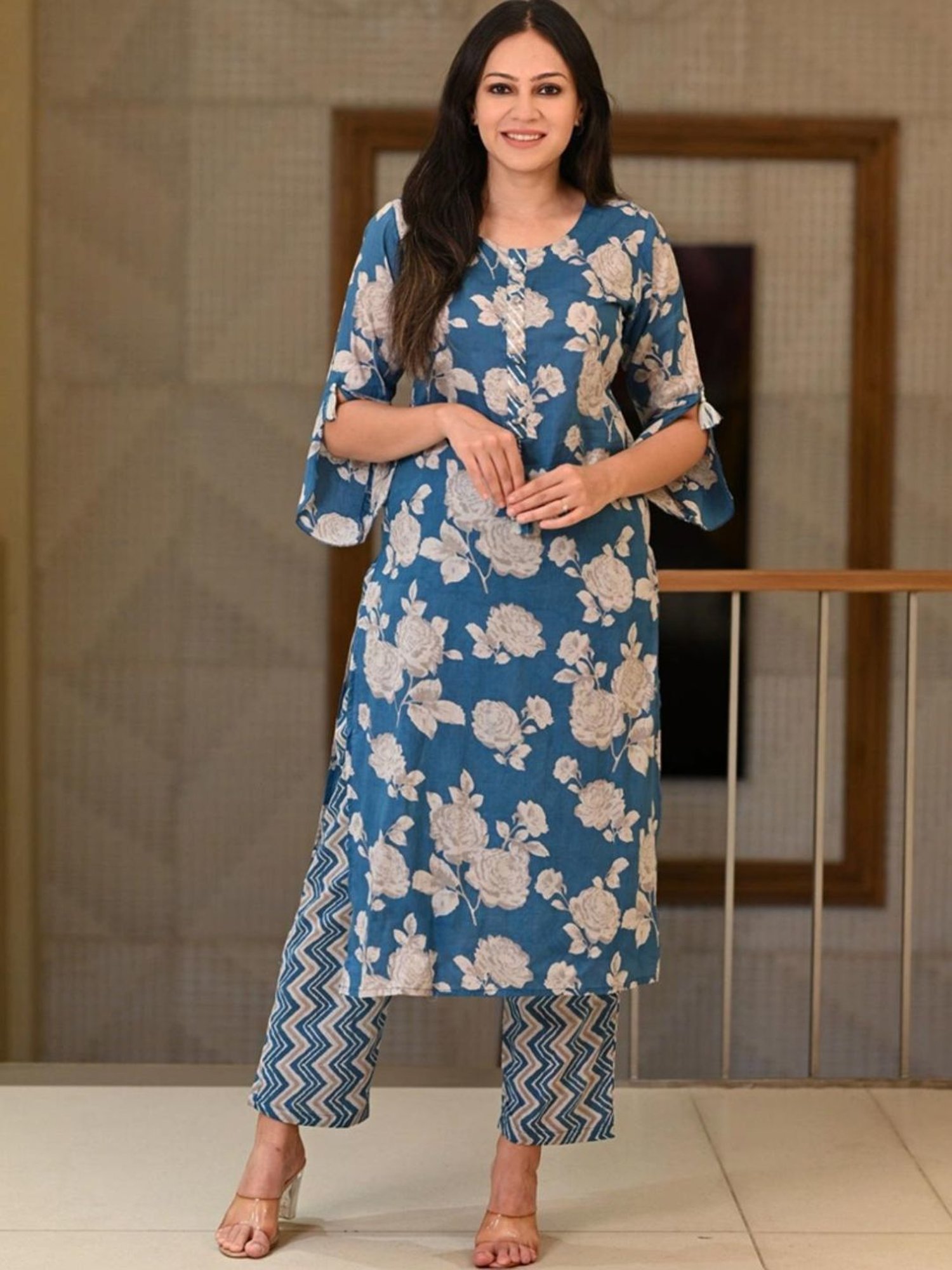 Mahee Jaipur Deep Blue Floral Print Super Soft Cotton Kurta and Pants