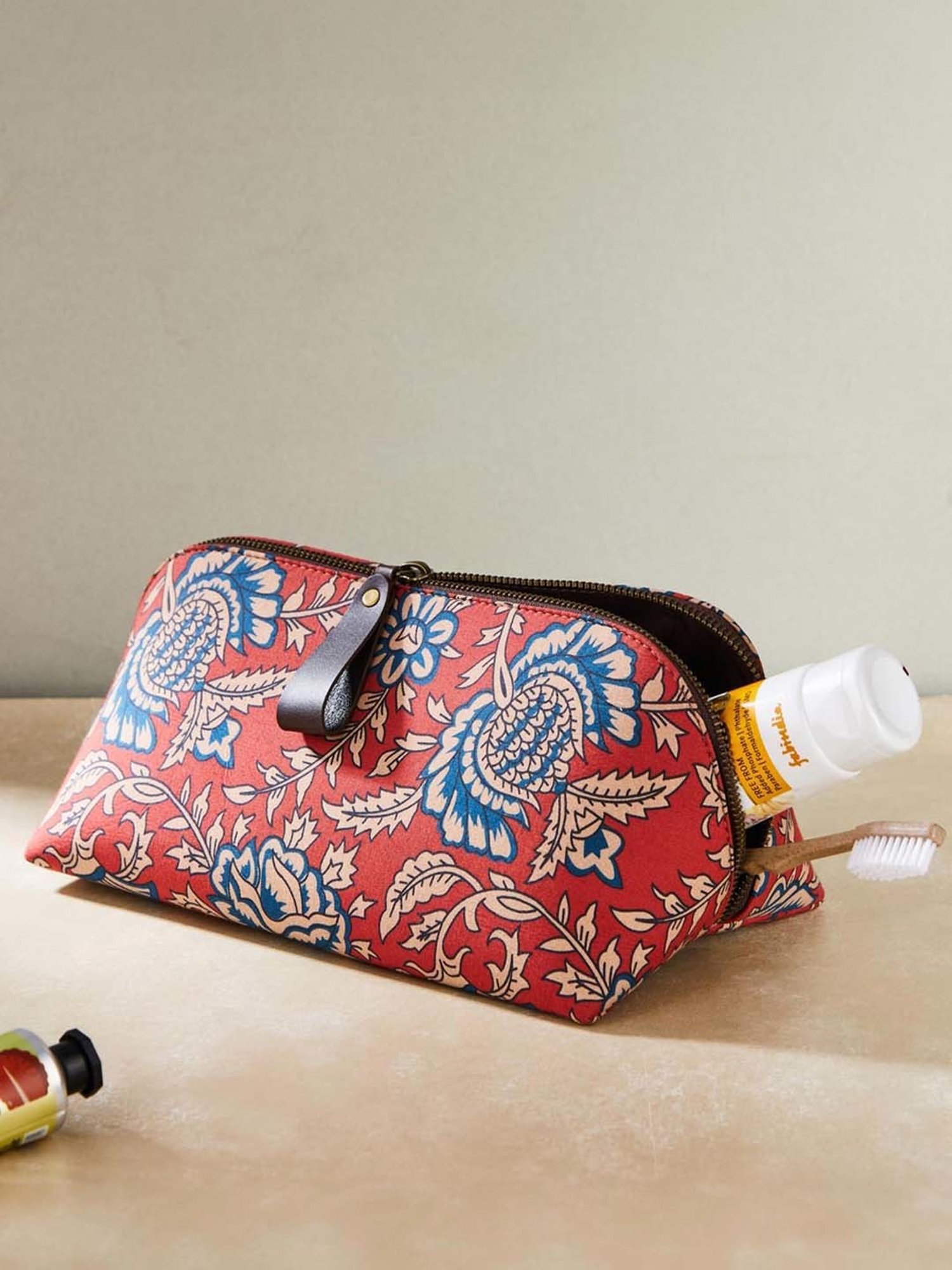 HOSTA HOMES Black Pvc Parachute Material Zipper Bag - Set of 2