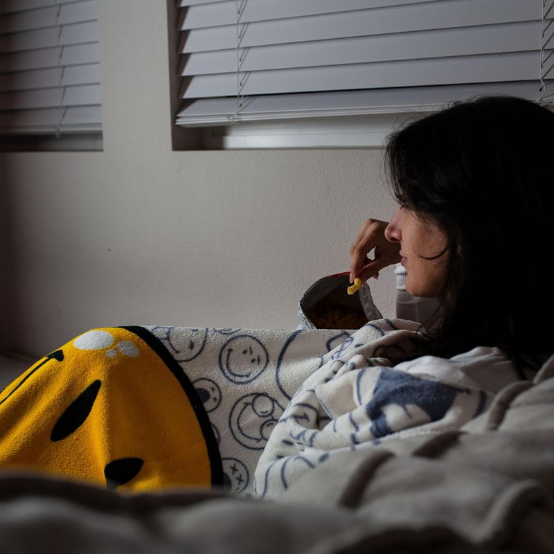 Commonwealth Toys OFFICIAL Smiley World Soft Throw Blanket | Cute Plush Blanket | 50 x 60 Inches